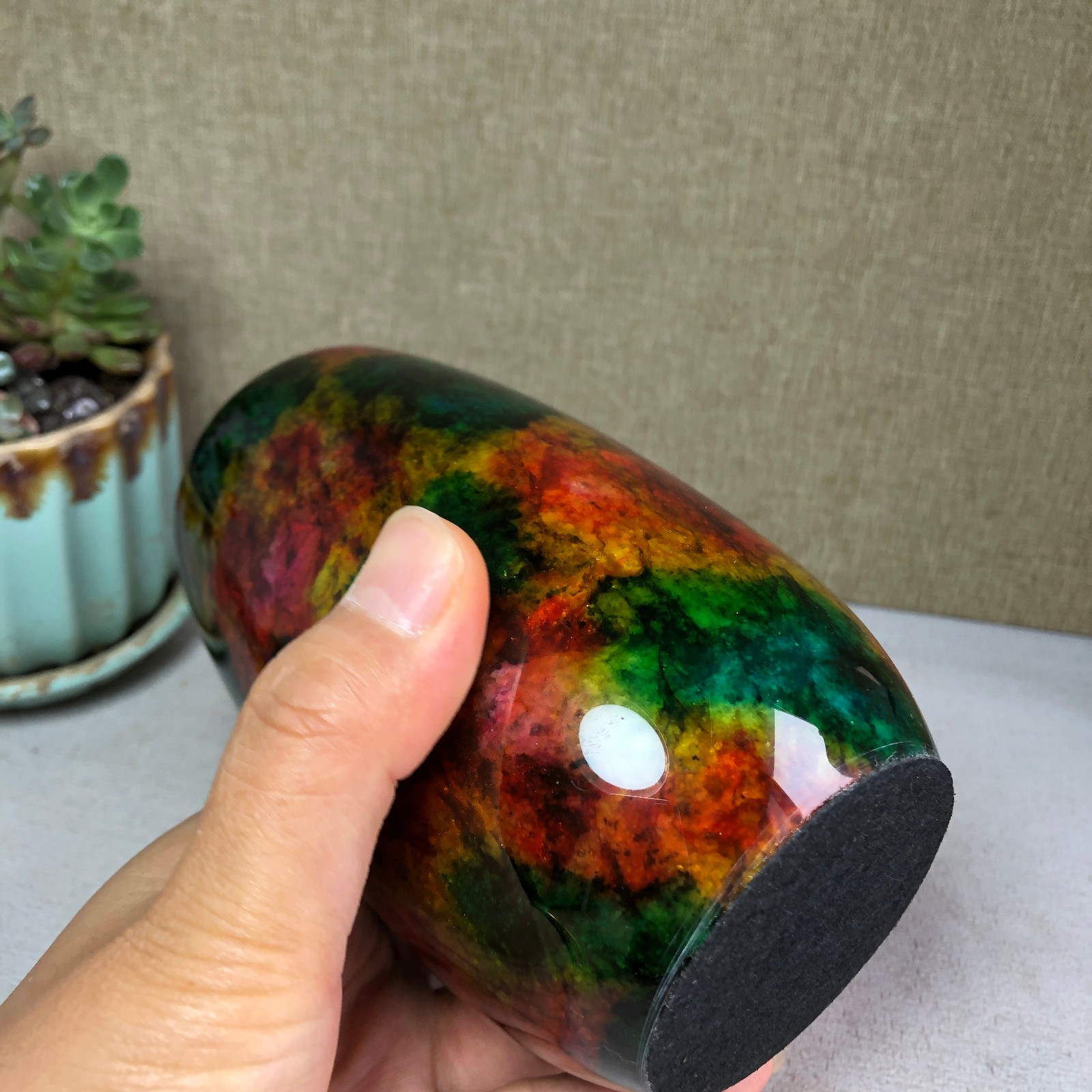Natural “Seven Colors Jade” vase specimen -Taiwan China 1190g 130mm A4587