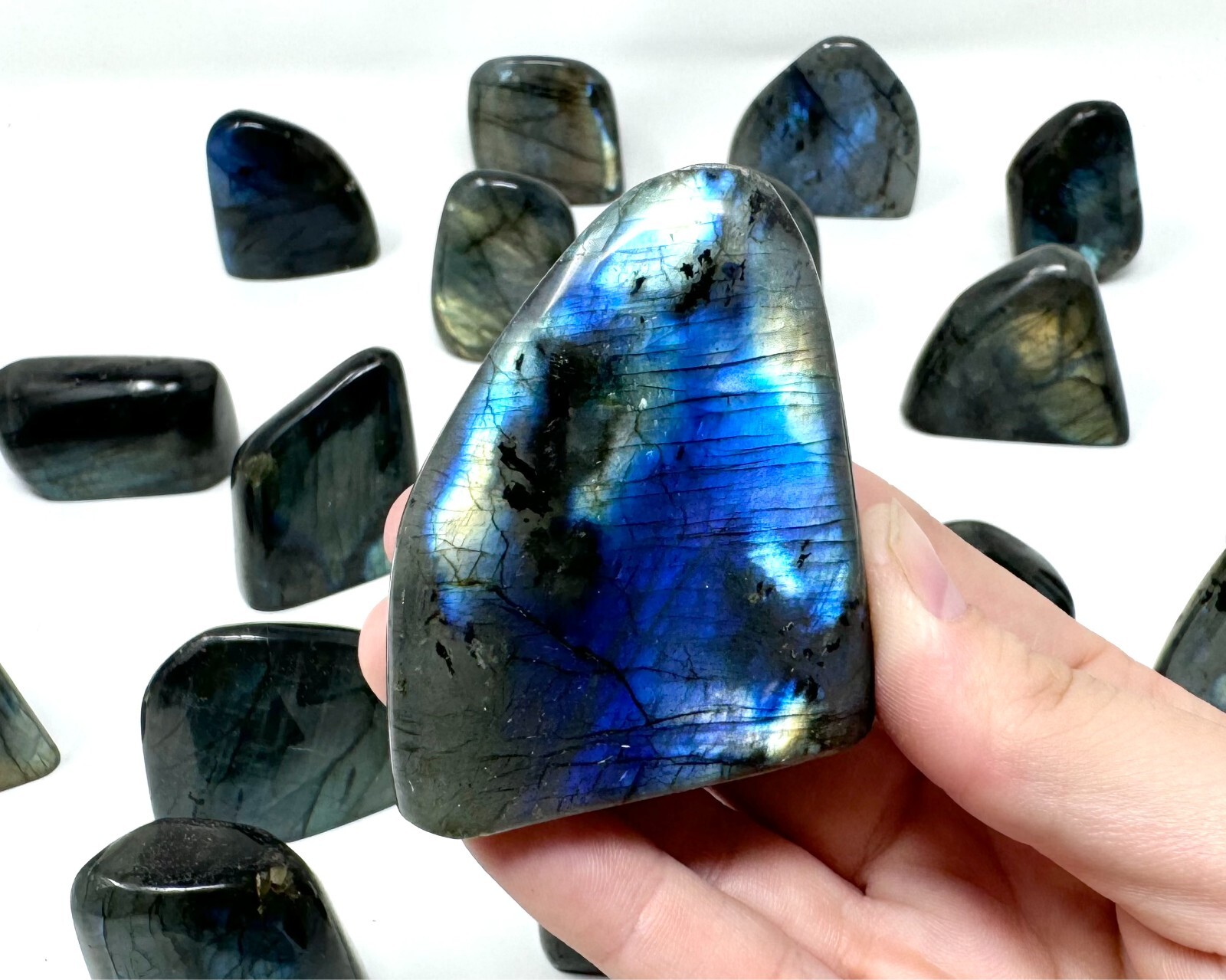 Polished Labradorite Freeform, 3 – 4 oz Flashy Labradorite Crystals (Home Decor)