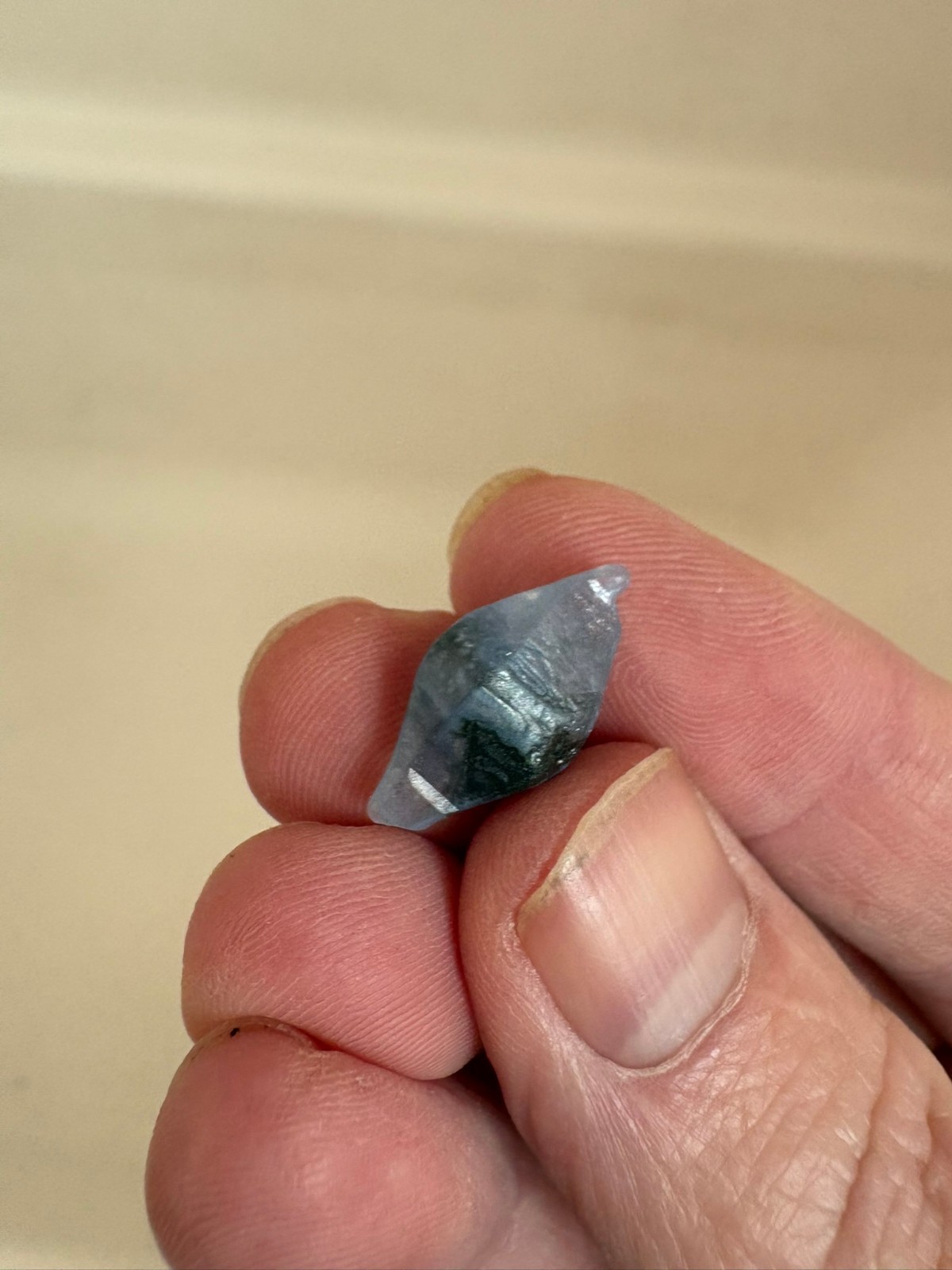 Sapphire,natural light blue crystal, Ratnapura, Sri Lanka(2 grams, 11.42 carats)