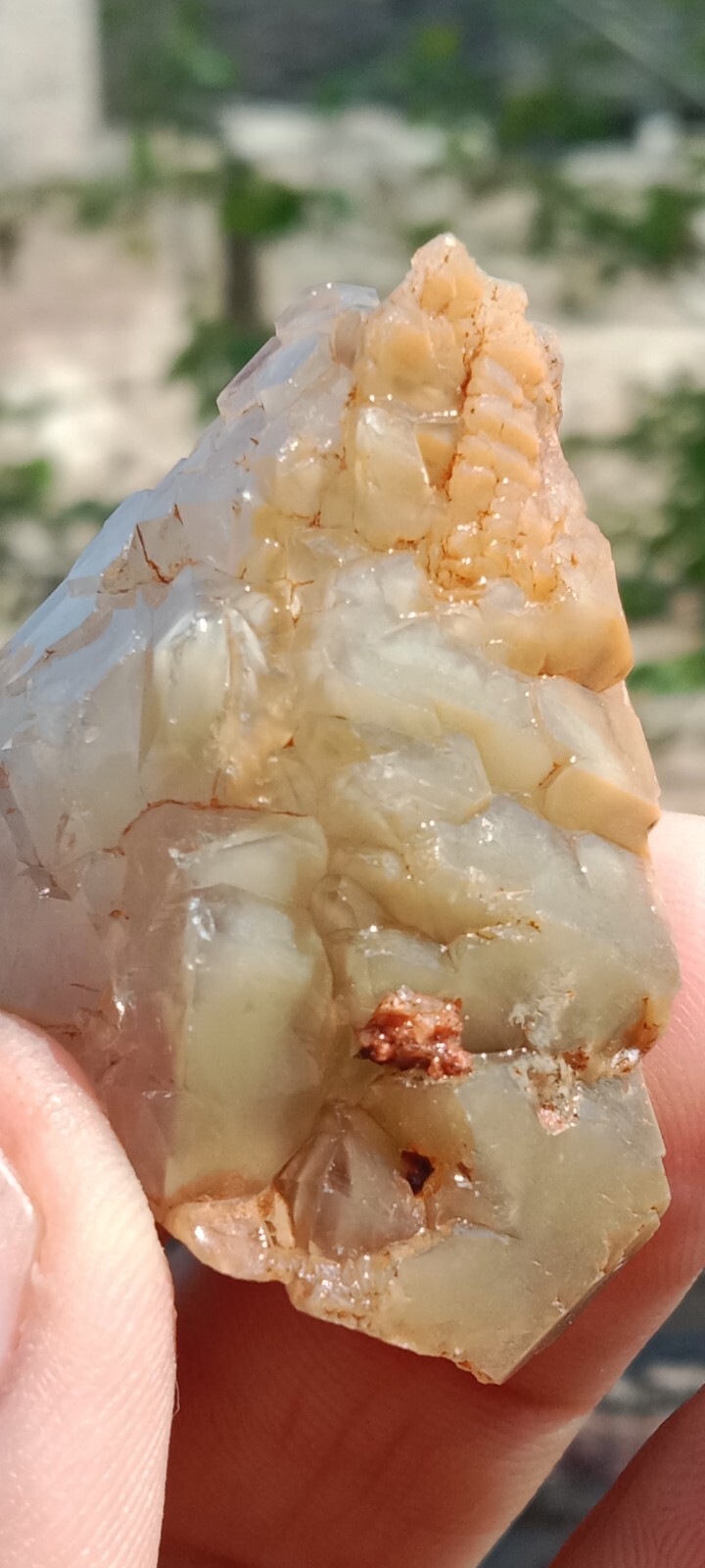 33.5Grams Tri color white brown and chlorine Beautiful Chlorine Quartz Crystal