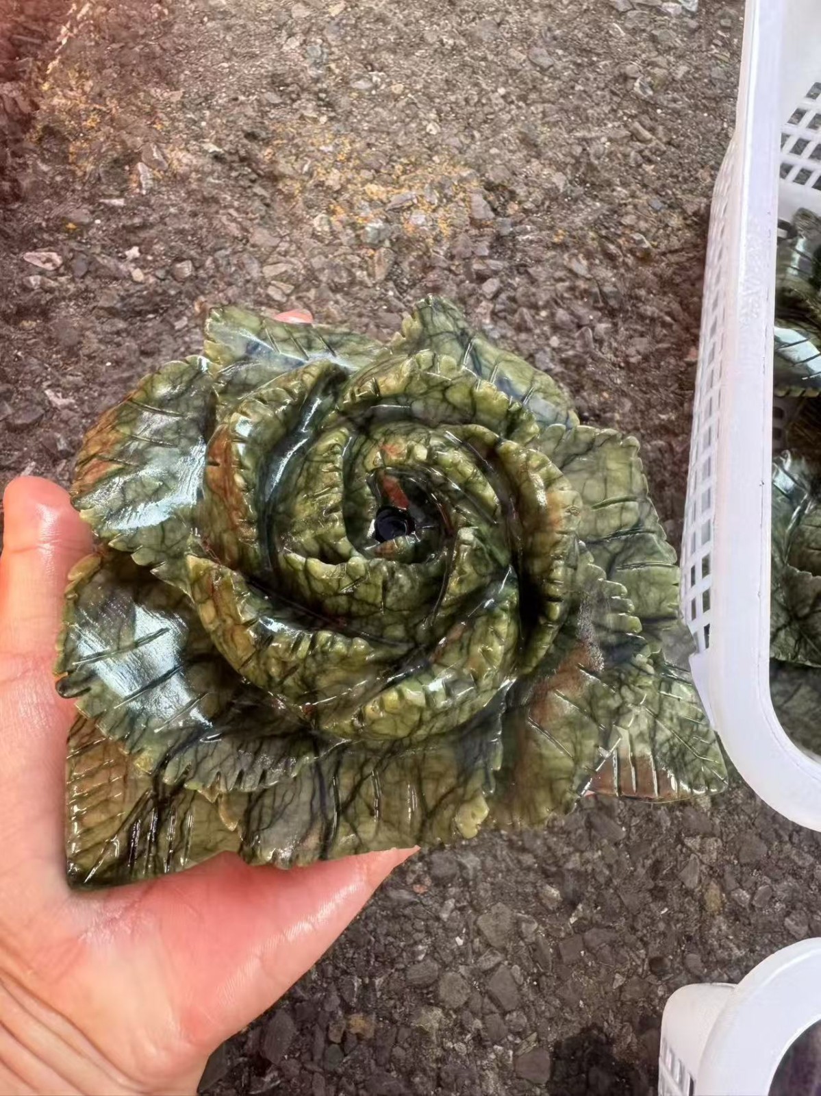 1pc Natural ophioliteQuartz Carved Flower Skull Crystal Reiki Healing Decor Gift