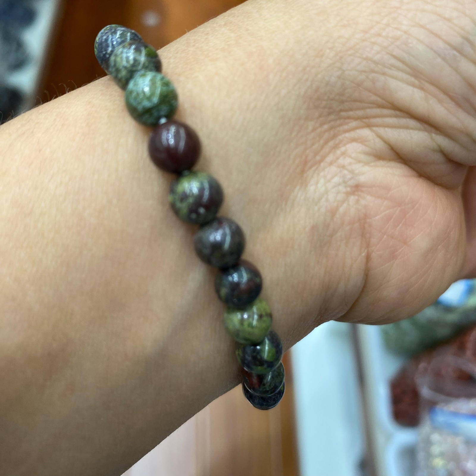 Wholesale 10Pcs Dragon Blood Stone 6mm Quartz Crystal Stretch Bracelet