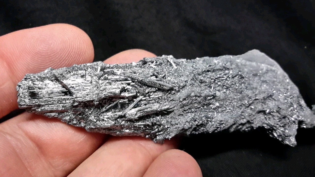 3.75″ Shiny STIBNITE Cluster from Lengshuijiang City, Hunan Province, China