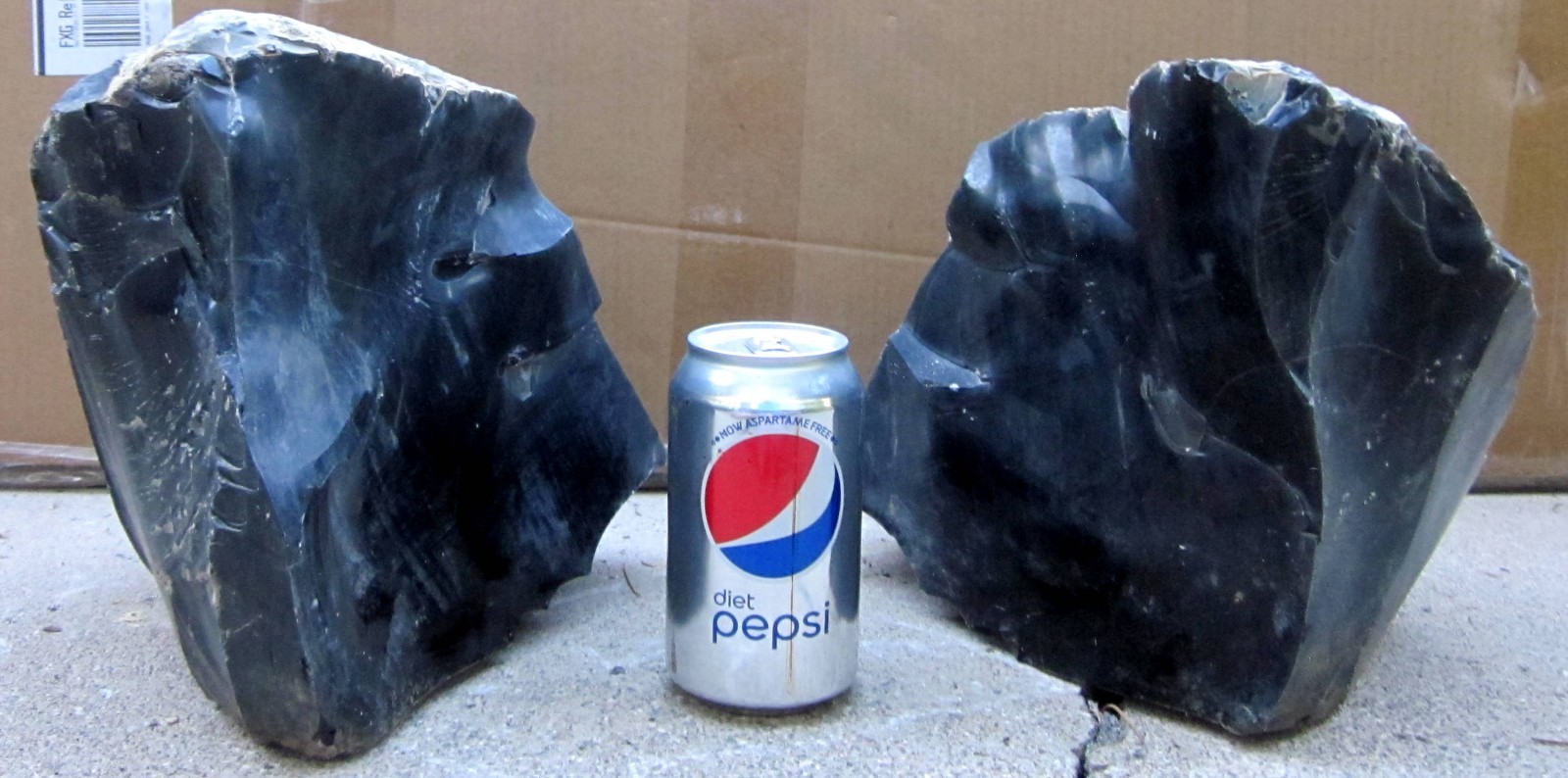 BLACK GLASS OBSIDIAN 42 LBS TOTAL 1 LG ROCK THAT SPLIT IN 2 PC NATURAL RAW ROUGH
