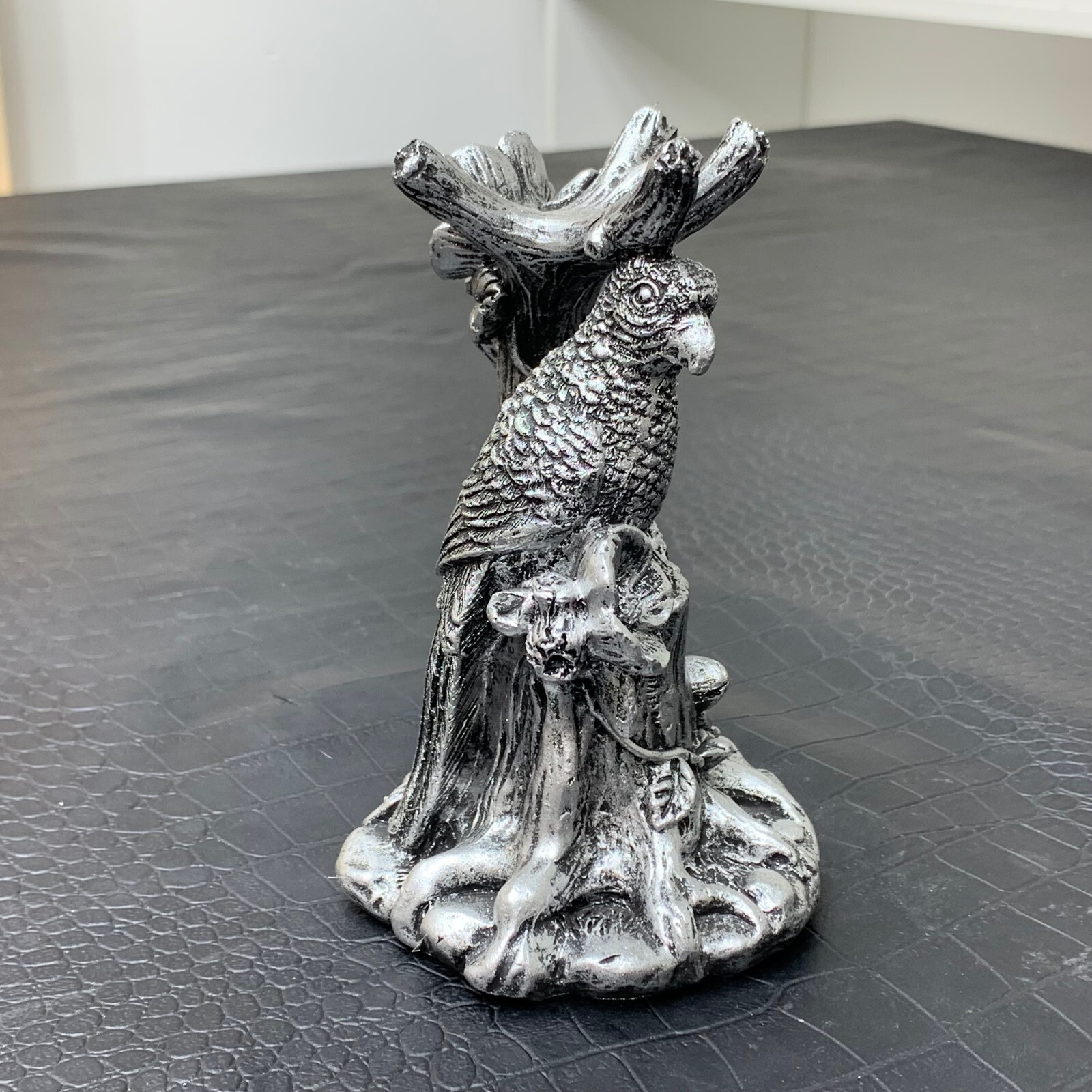 Bird Sphere Resin Holder Stand Base Crystal Ball showing stand C114