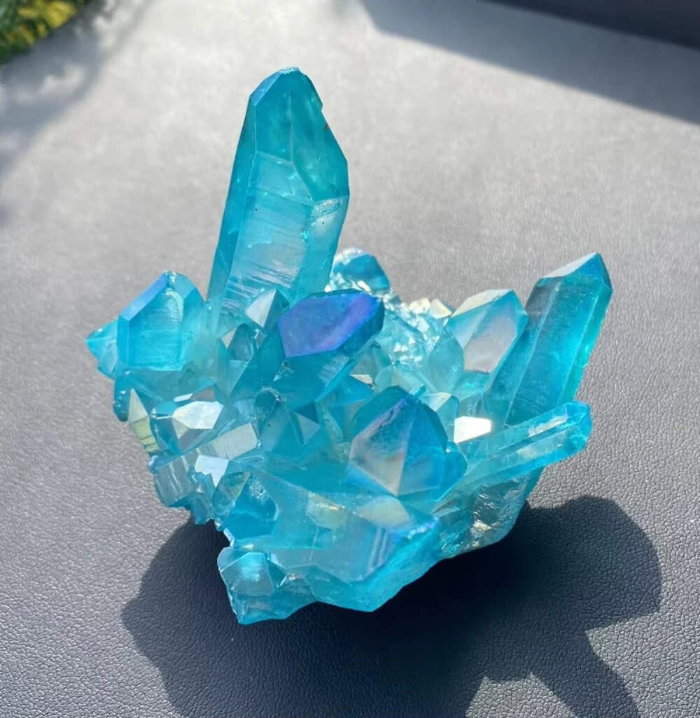 Sky Blue Quartz Natural Stones Electroplating Titanium Crystal Cluster Stone Spe