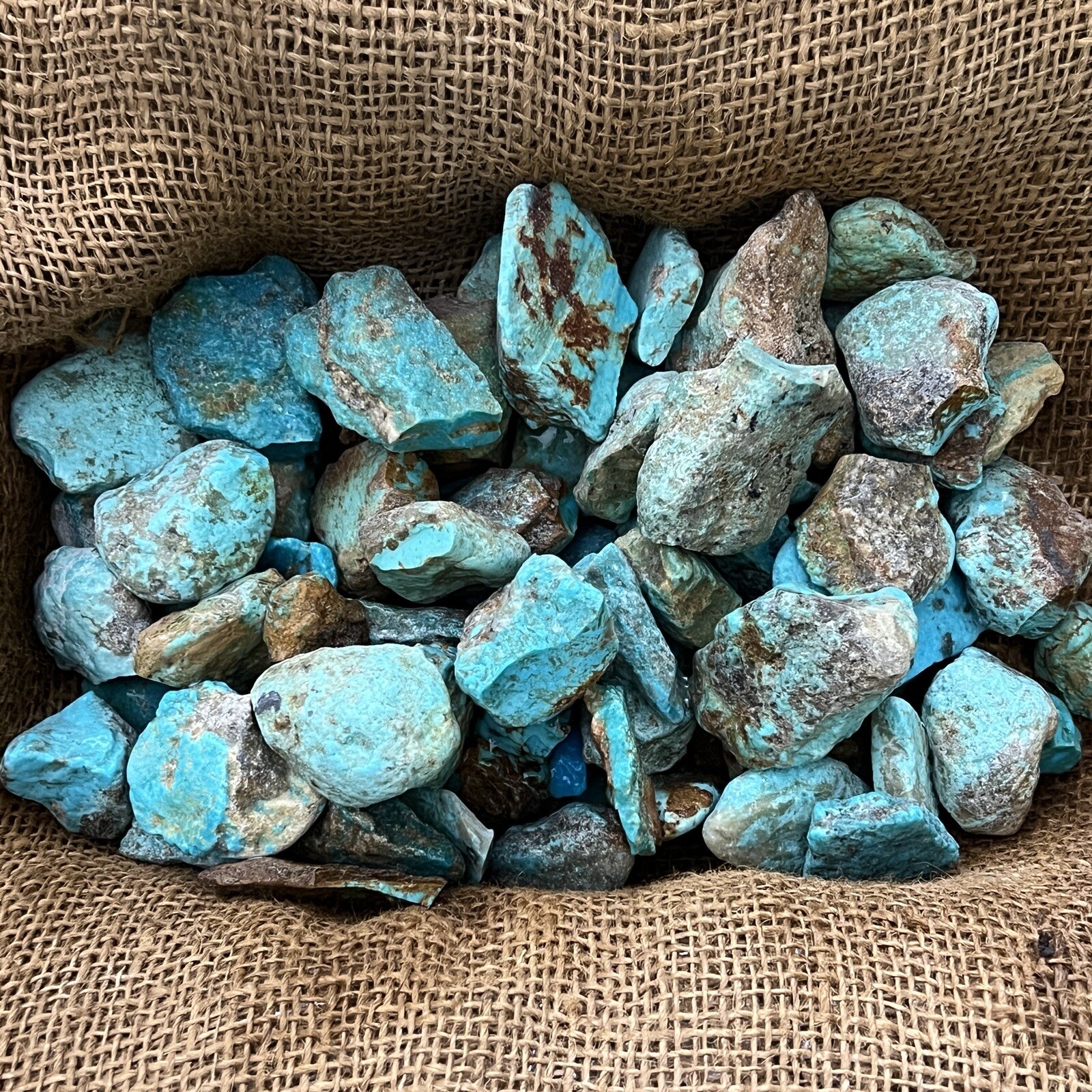 1000 Carat Lots of Old Stock Kingman, AZ Turquoise Rough – HIGH END