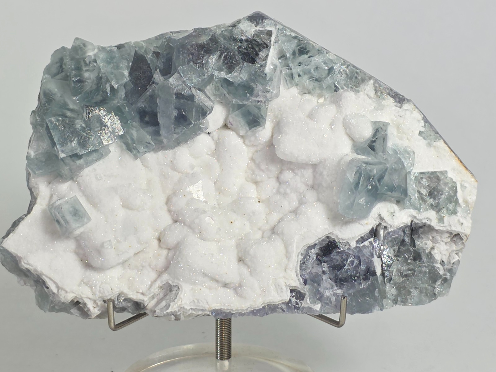 Fluorite, Yaogangxian, Hunan, China F-17