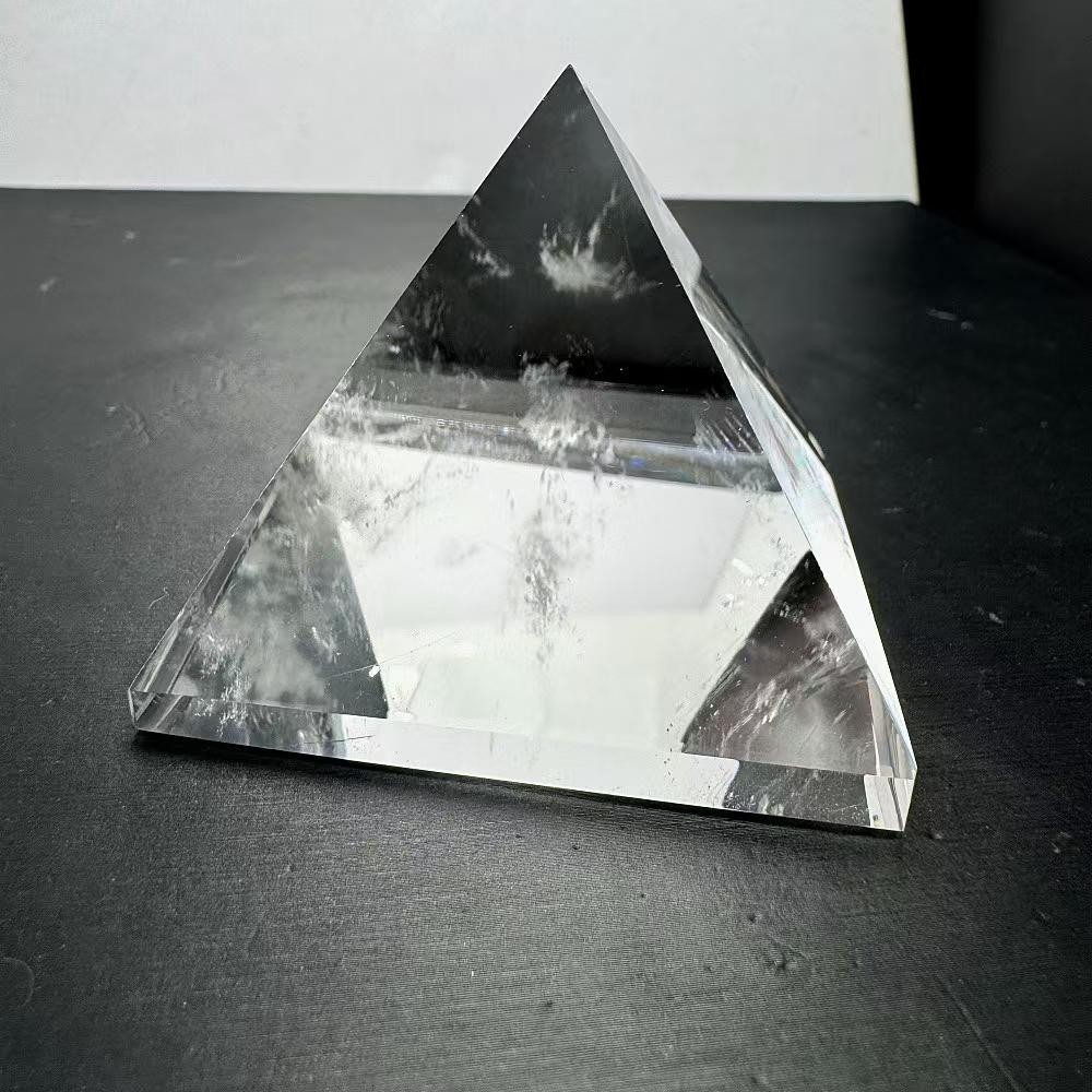 125g Natural White Quartz Carved Pyramid Crystal Reiki Healing Decor