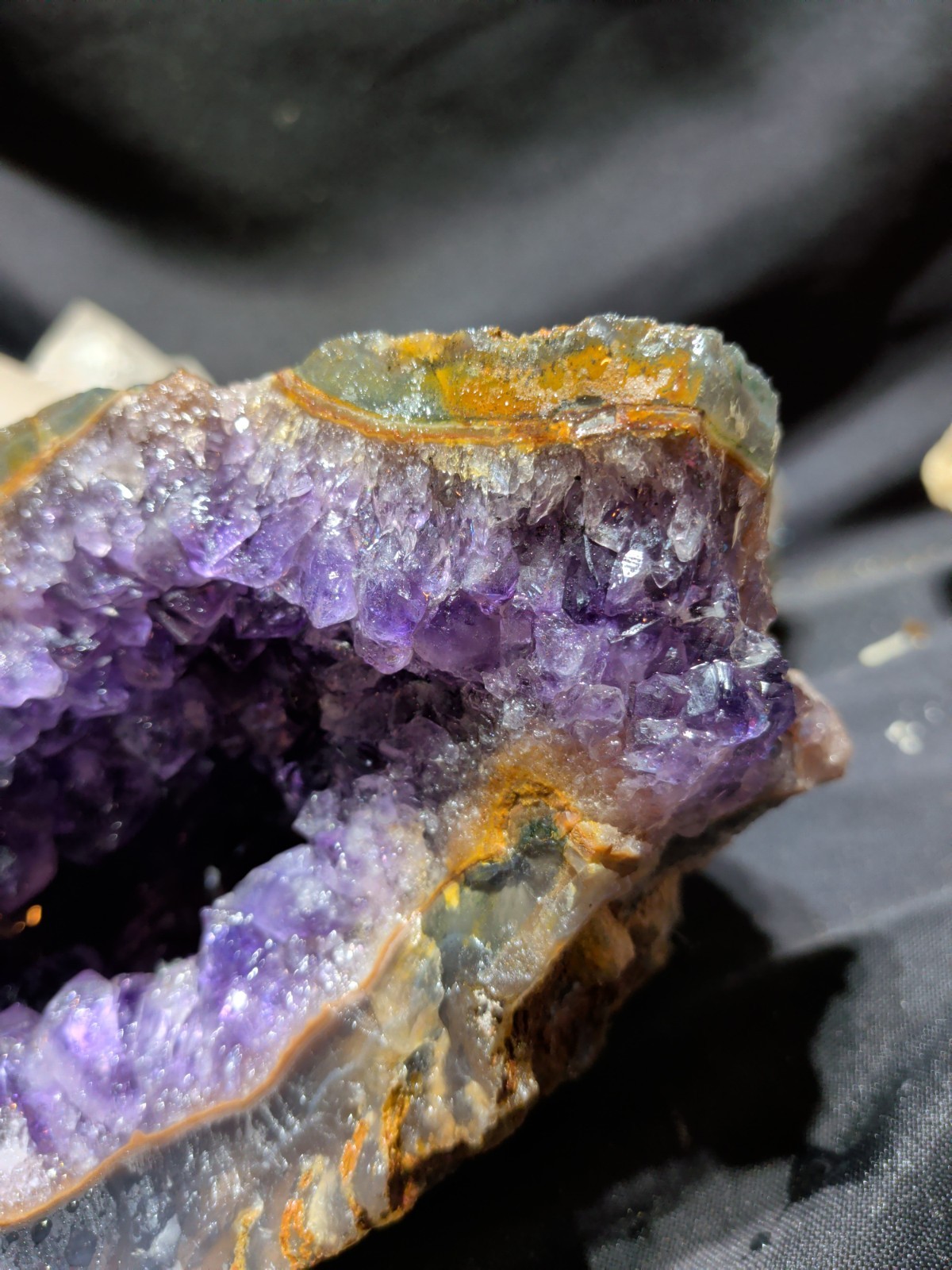 Amethyst “Cave” Deep Purple w/ Rainbow Specimen Natural Form (4lbs 13oz)