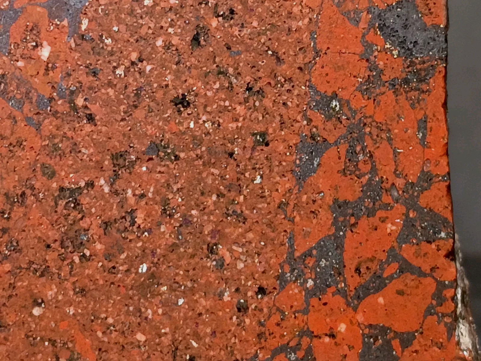 ​873g Pilot Knob Red Jasper Magnetite Breccia Iron Co MO Polished