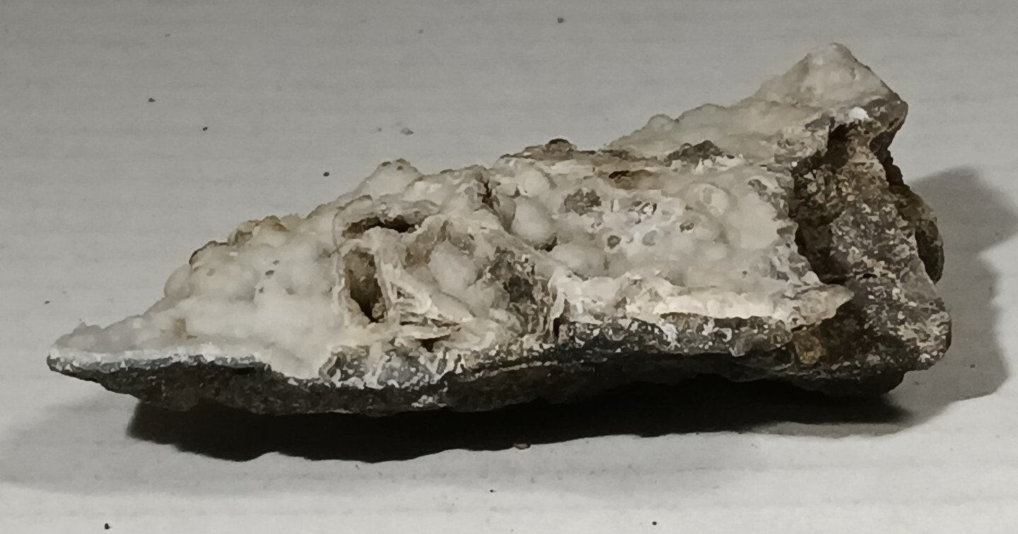Serpentine Quartz Iron Stillwater Igneous Complex Montana Rock Mineral Gem 2 oz