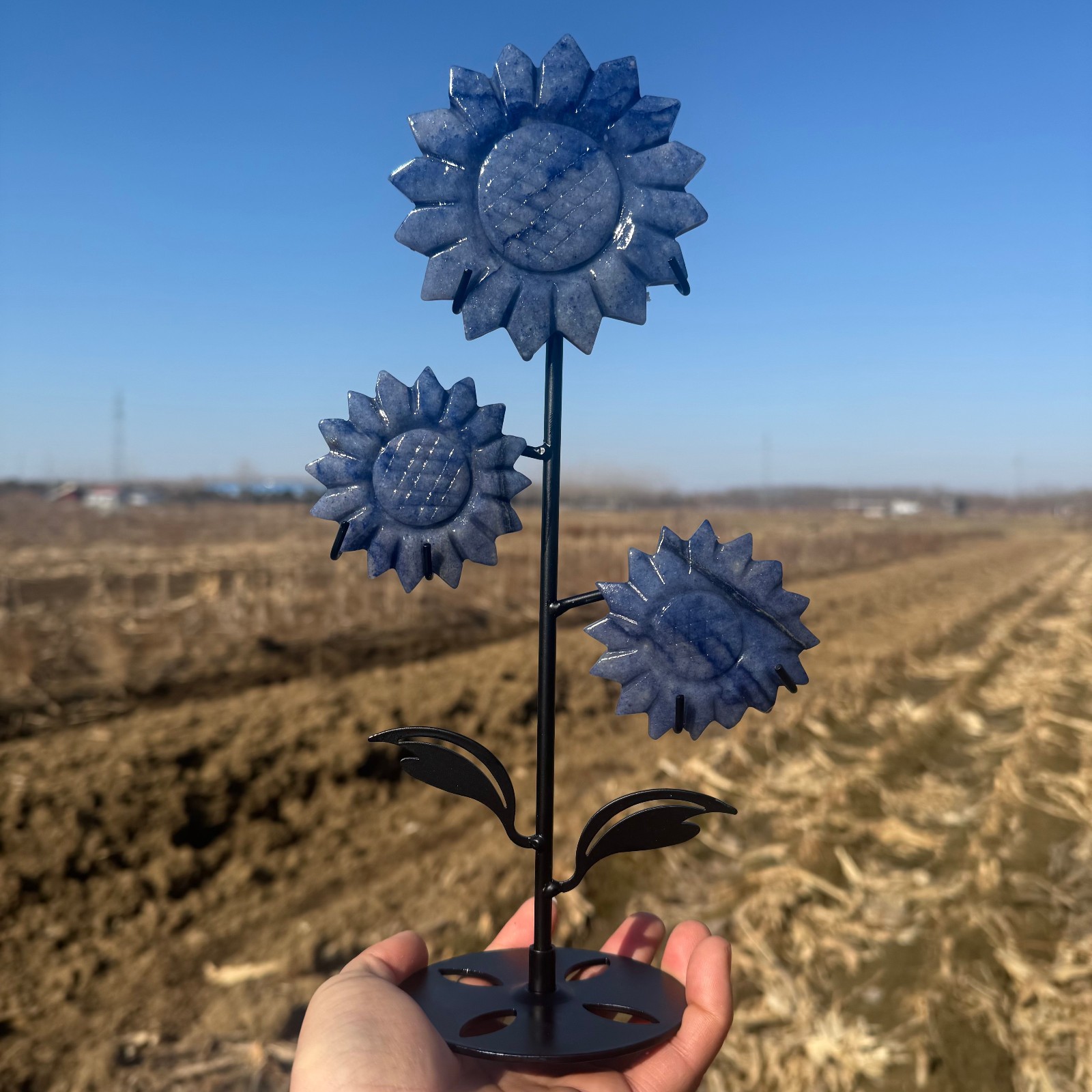 400g Natural Blue Dongling quartz crystal carved Sunflower Decor Gift