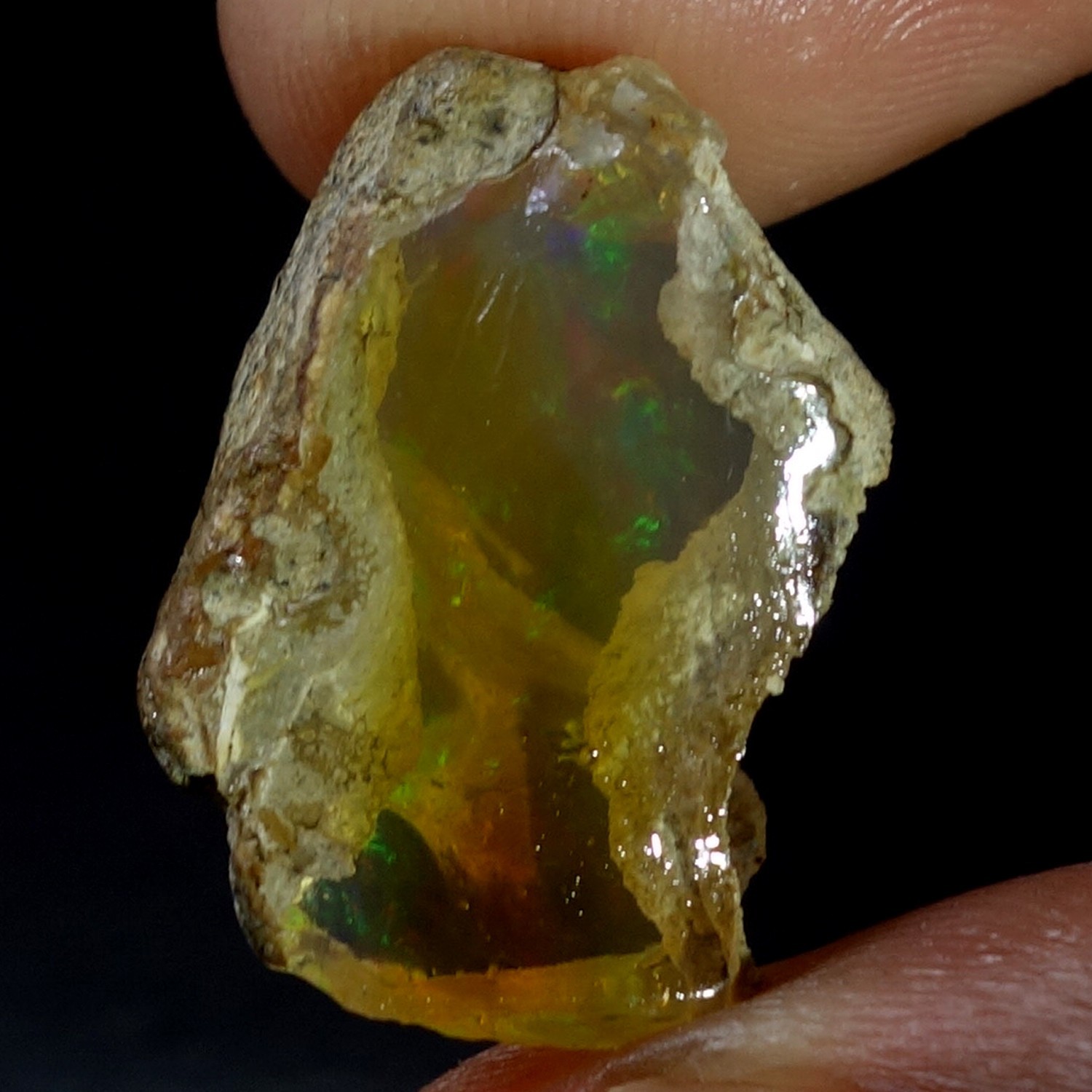 16.00 Ct 100% Natural Ethiopian Crystal Oil Opal Play Of Color Rough Specimen