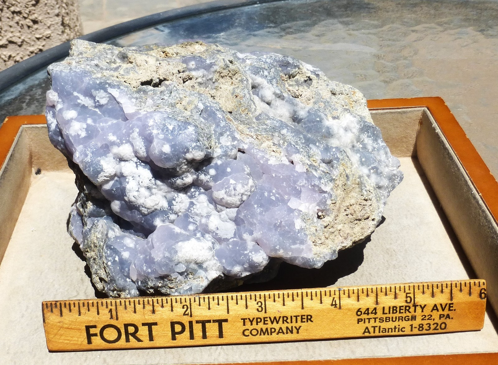 LARGE Purple/lilac Smithsonite specimen from El Refugio Mine Mexico 3lb. 2.5 oz.