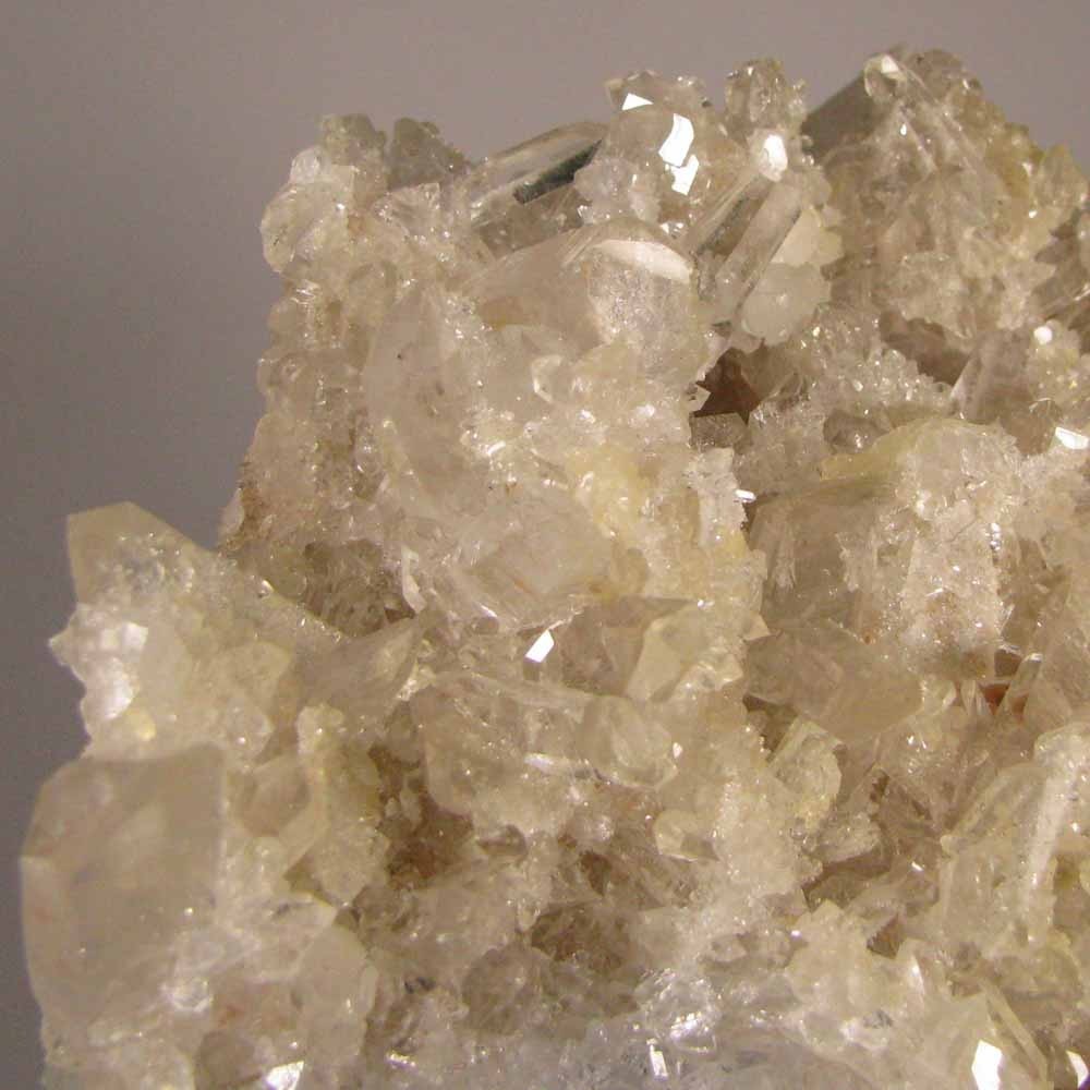 5.7″ Clear QUARTZ Crystals Cluster – Mt. Ida, Arkansas – 1.4 lbs.