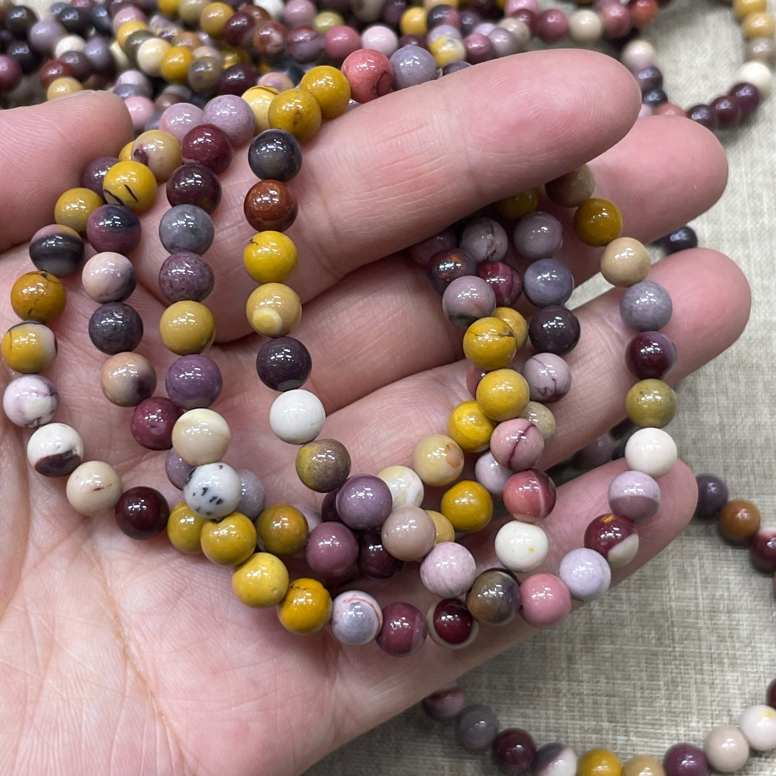 Wholesale 1 Pcs egg yolk Stone ball beads 6mm 7.5″ crystal Stretch Bracelet