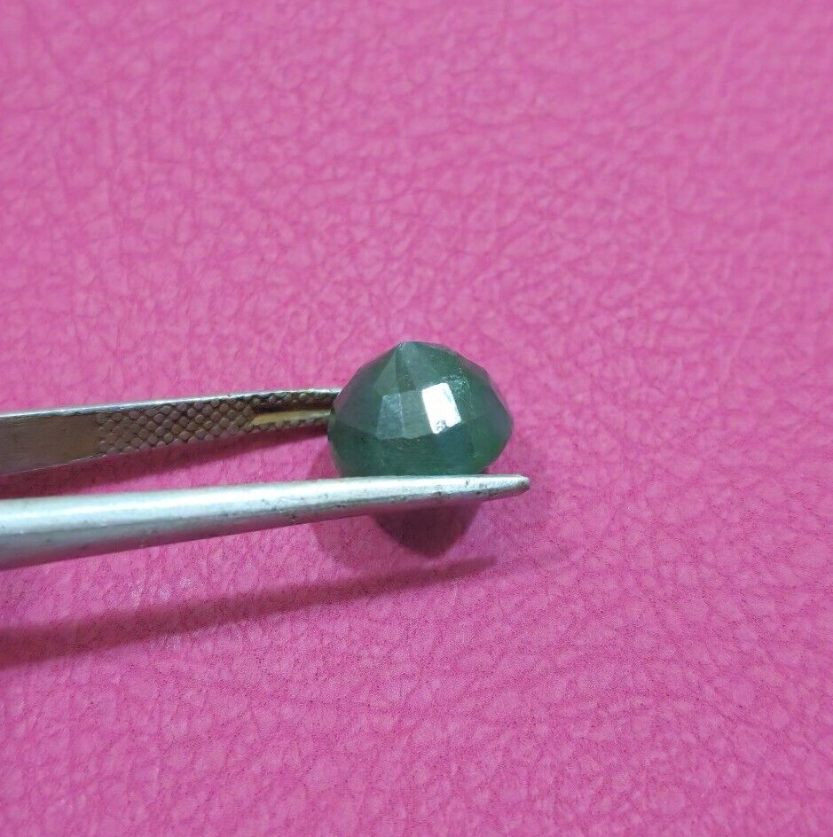 Gorgeous Zambian Green Emerald 3.30 Crt Faceted Round Cut Shape Loose Gemstone