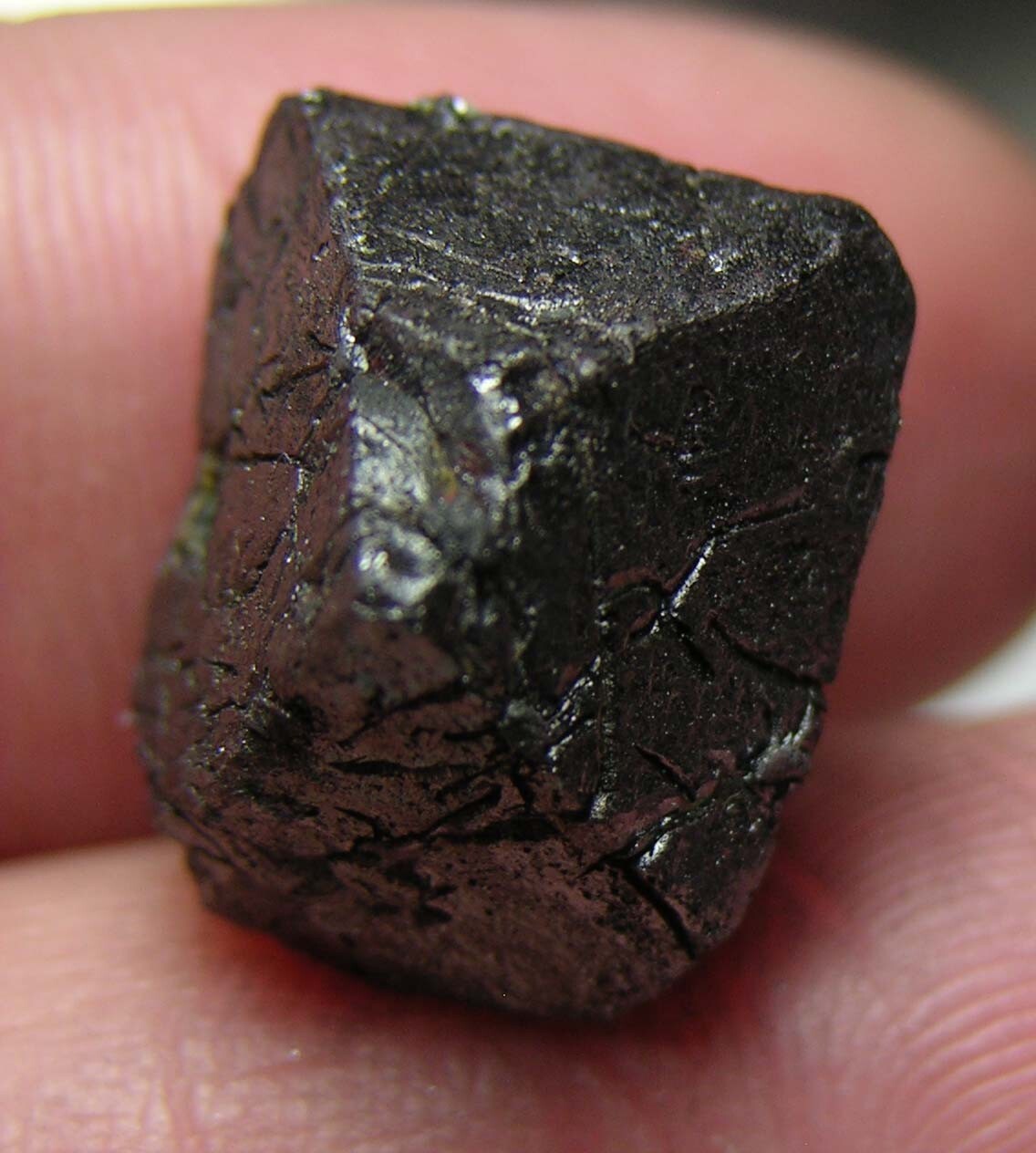 #15 Pakistan 30.30ct Natural Octahedron Magnetite Crystal Specimen 6.05g 17mm