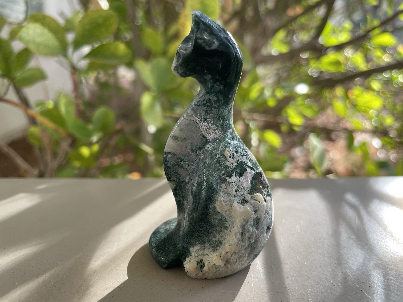 Moss Agate Crystal/Gemstone Sphynx Carving 64G 3″ x 1 1/4″