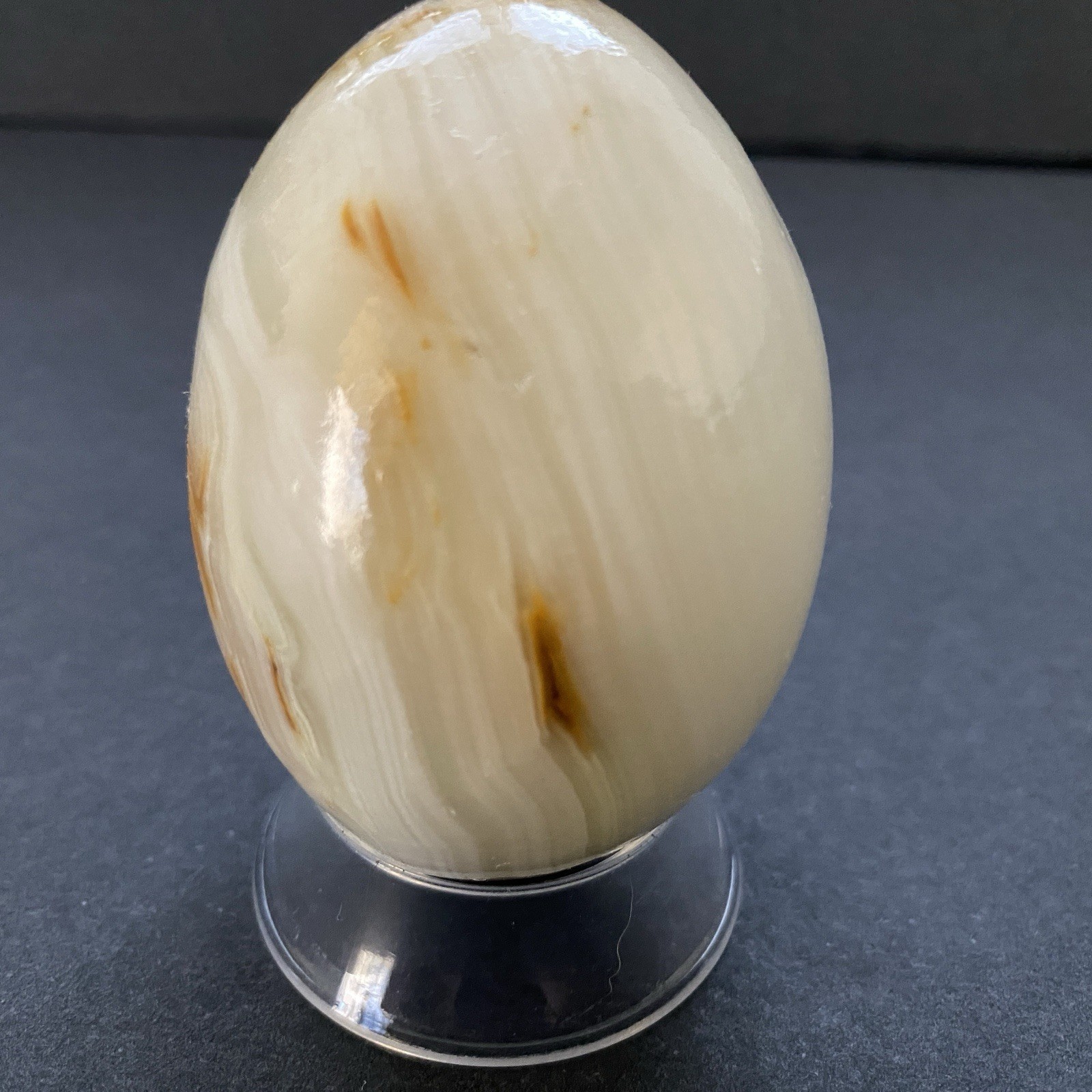 Natural Onyx Stone Egg With Stand Hand Polished Banded Agate Calcite Crystal