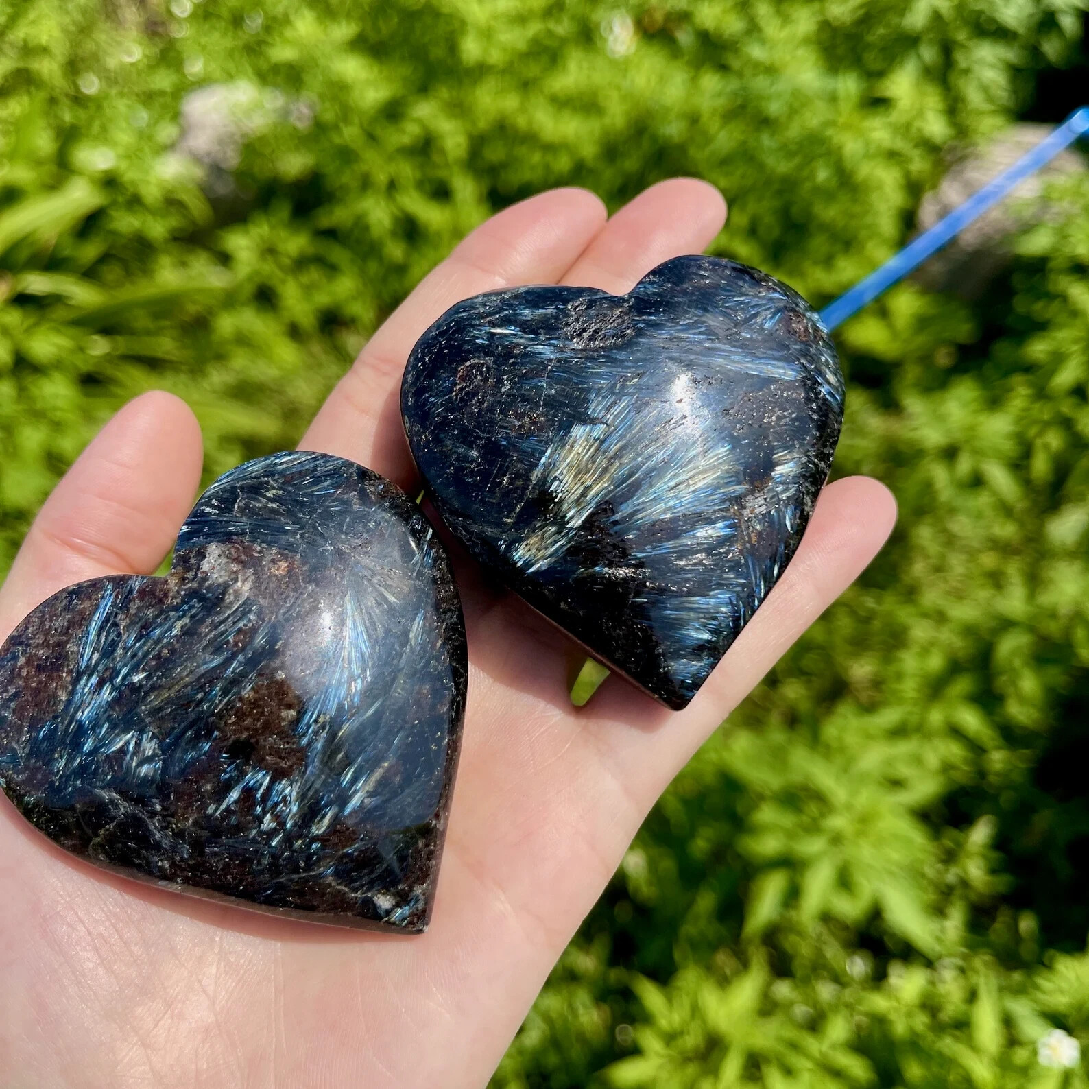 Natural Arfvedsonite Stone Heart Black Flashy Crystal Home Decor Healing Gifts