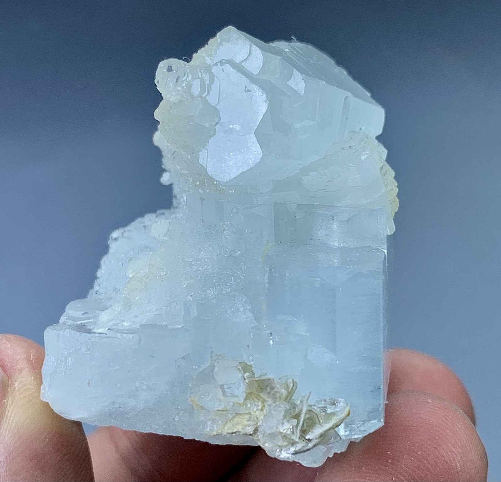 355 Carats Aquamarine Crystal Cluster From Pakistan.