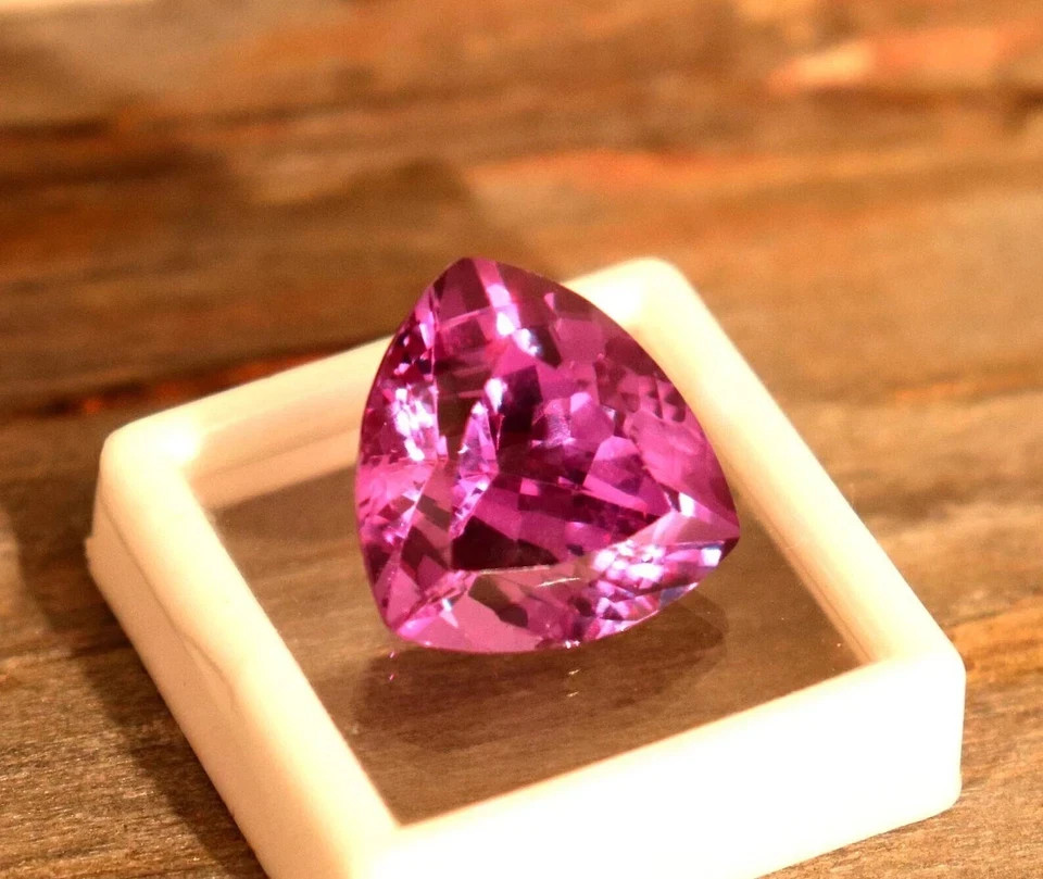 Natural Color Change Alexandrite 9.45 Ct+ Trillion Cut Certified Loose Gemstone