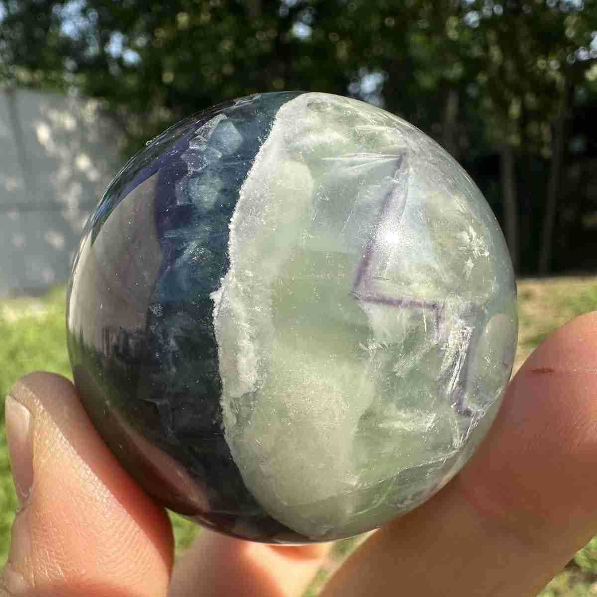 210g Natural Feather Fluorite Quartz Sphere Crystal Ball Reiki Healing Decor