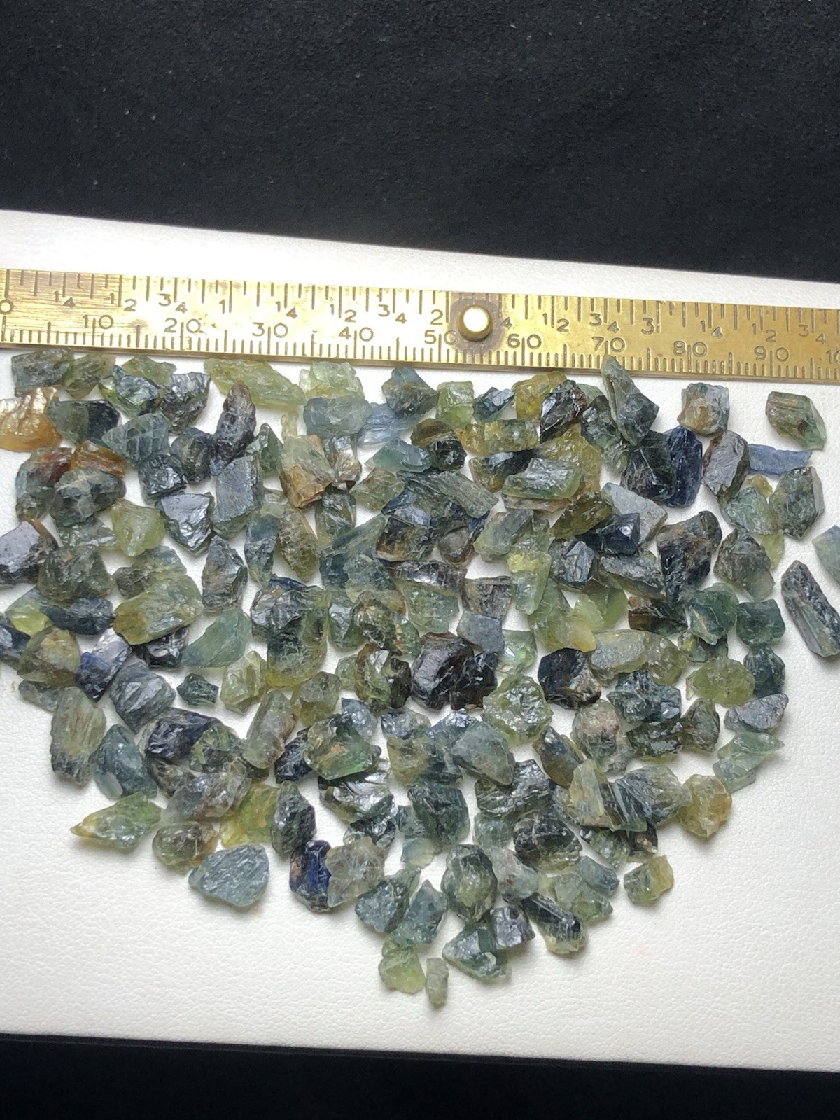50 Gram / Beautiful natural rough party Sapphire