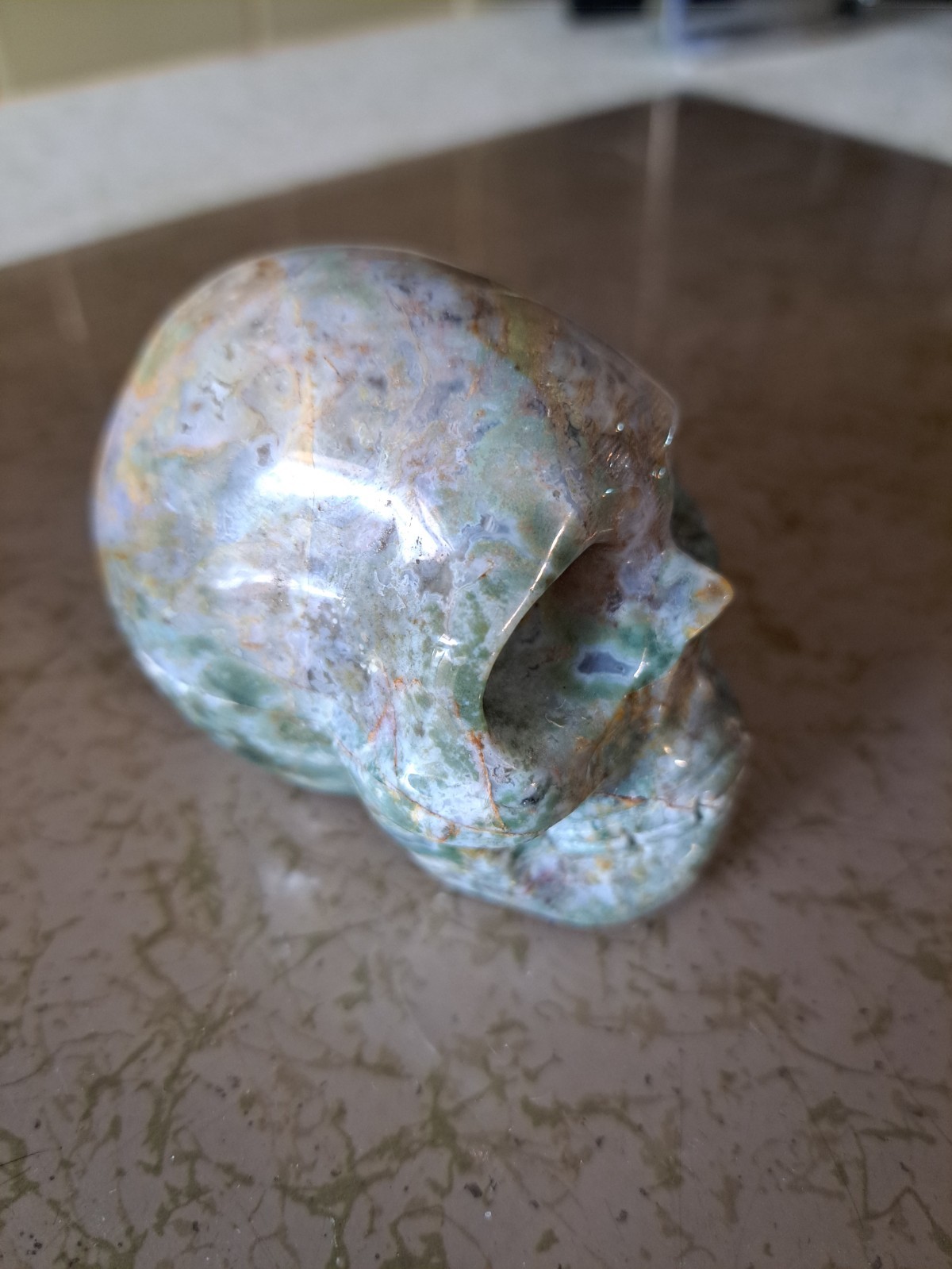 😍😍😍12.7 oz crystal quartz, hand carved skull mineral 2 3/8″🤪🤪🤪