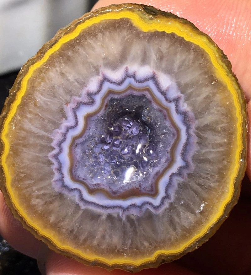 1Pair Rare China Natural Warring States Red Agate Geode Quartz Crystal Slices