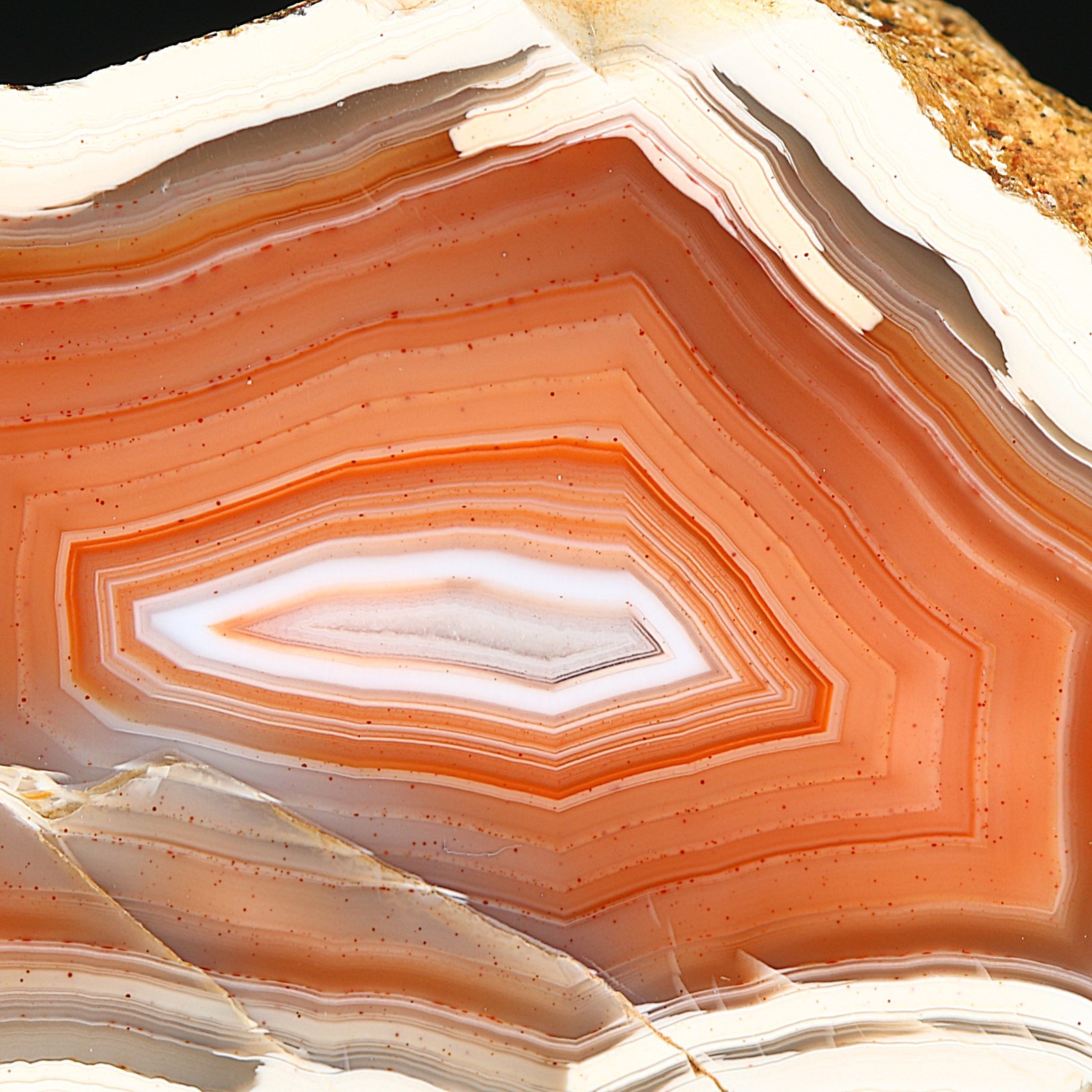 Porcelain AGATE from Doubravice, Jicin area, Czech Republic achat Czechia