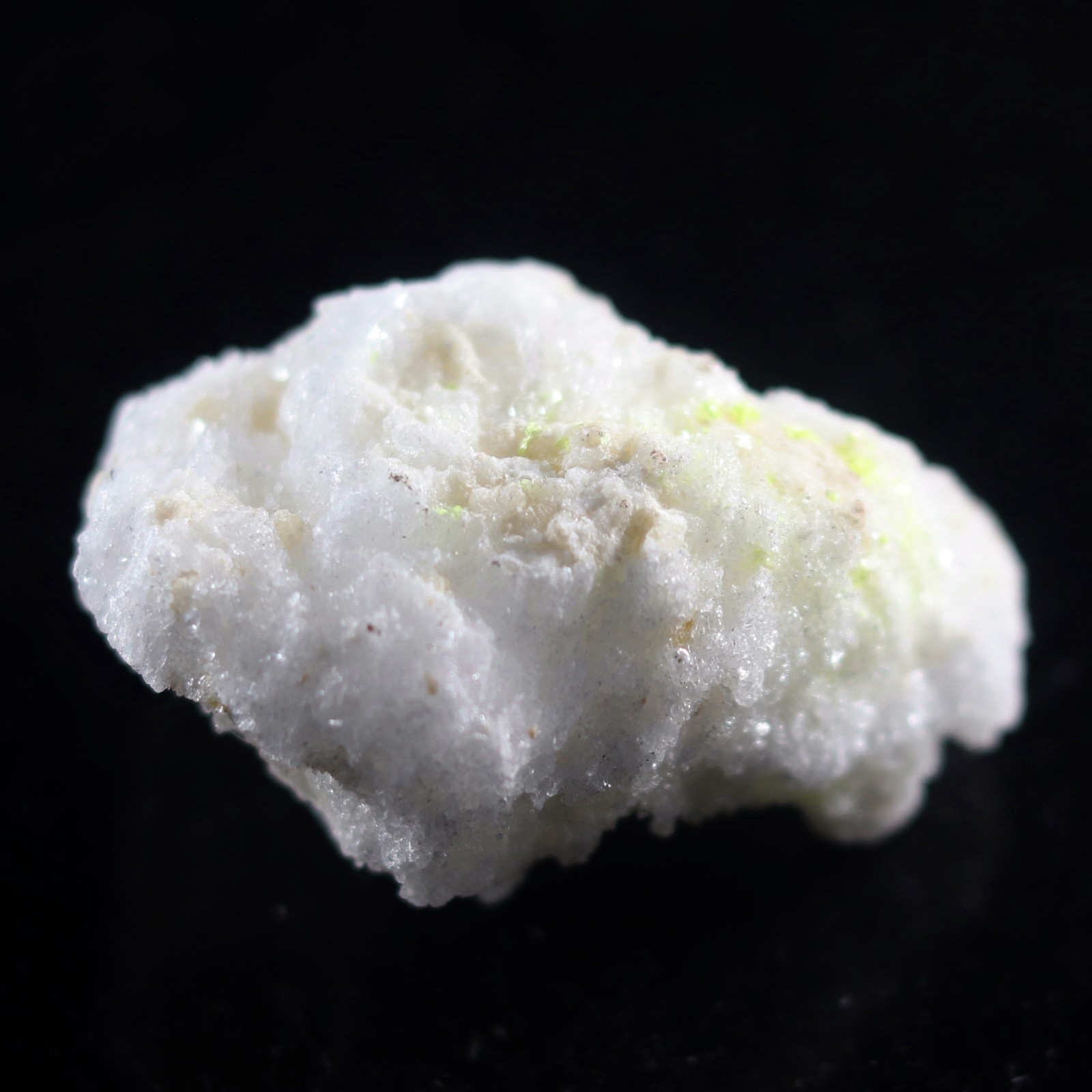 Fluorescent Mineral Specimen: Gypsum Selenite with Novacekite, Mexico (SEL626)