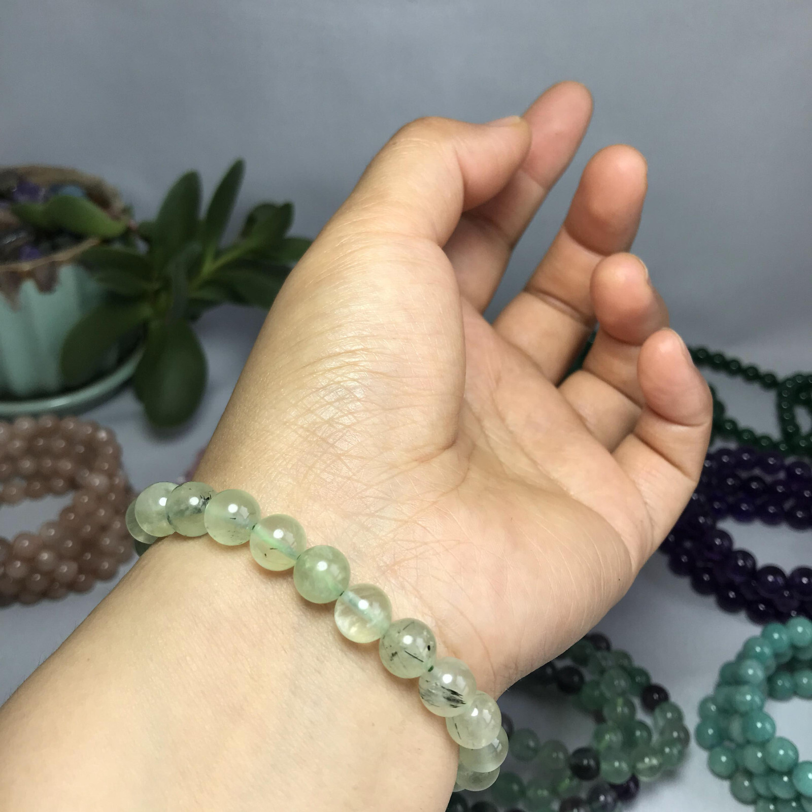 6mm/8mm Natural grape gemstone Crystal beads bracelet 29g-30g A5285