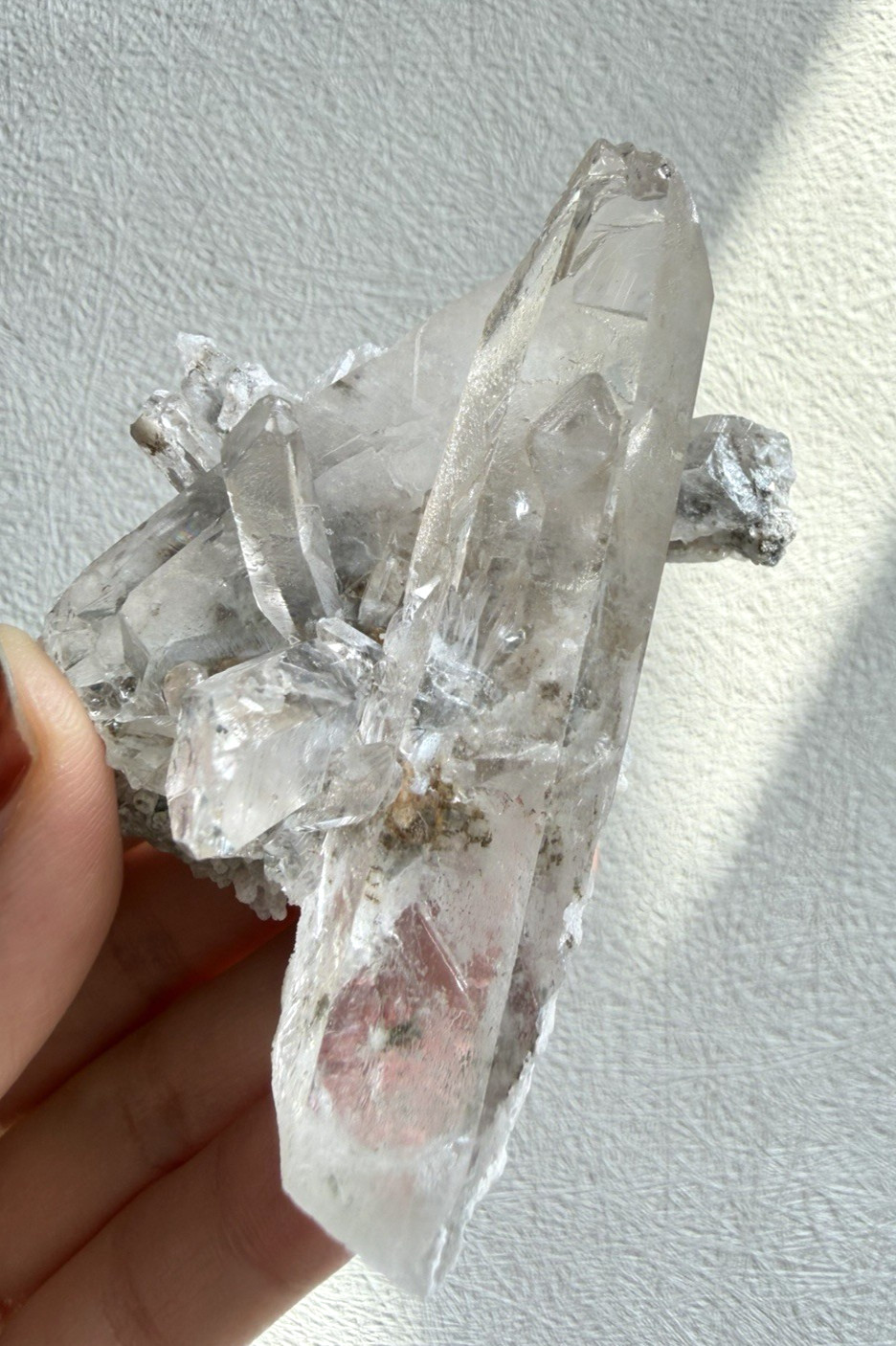 Brazil Quartz Cluster with Natural Key Mark & Layered Growth | Zeca de Souza