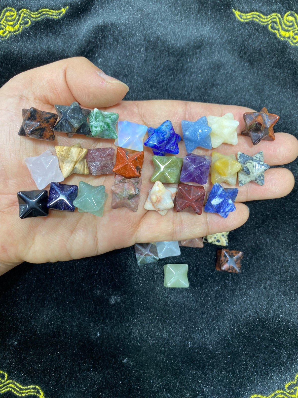 10pcs Natural Mixed Quartz Merkaba Star Carved Crystal Skull Reiki Point Healing
