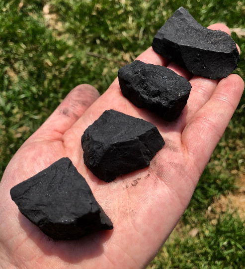 Raw Shungite Stone, Natural Shungite from Russia