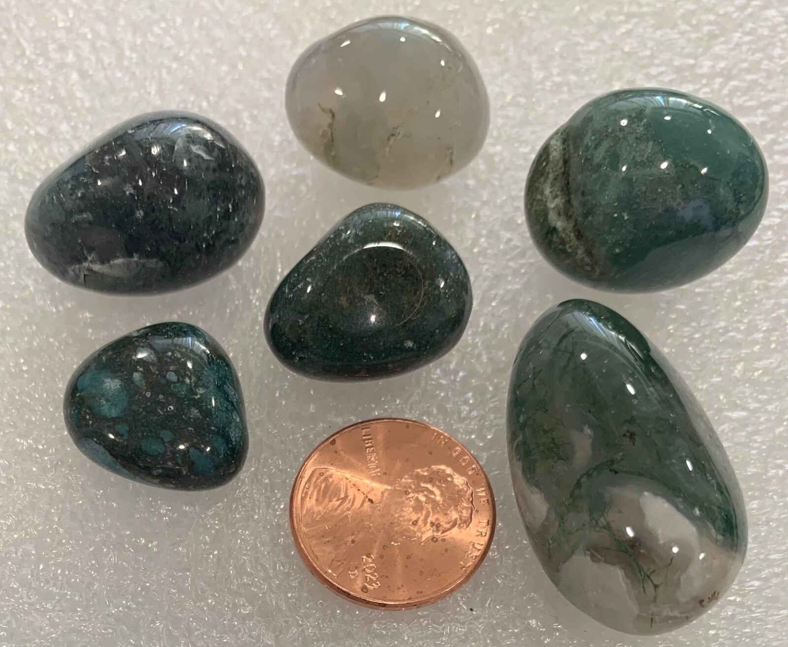 LOT of 34 Tumbled Smooth Polished Palm Healing Jasper Stones