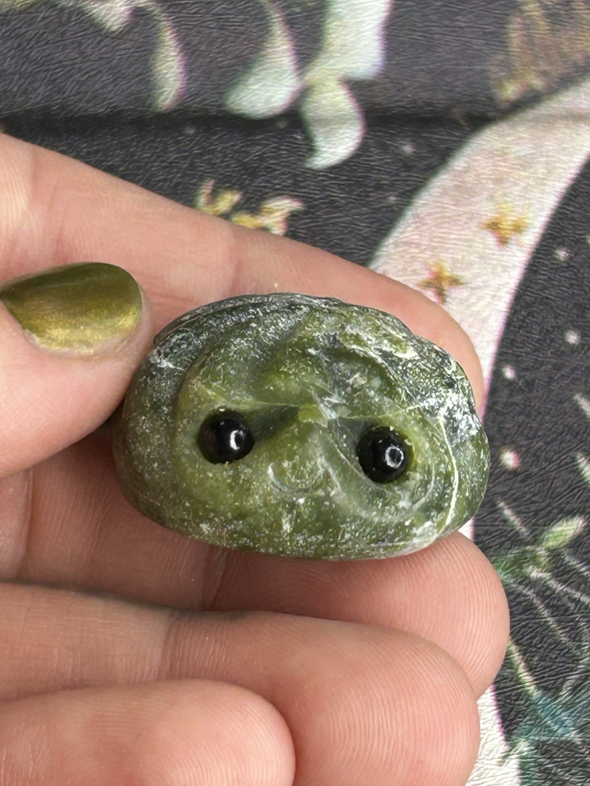 Green Jade Dumpling Natural Stone Crystal Carving