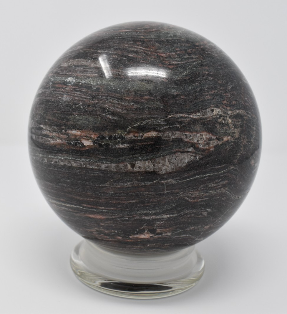 Jade Sphere 4653 grams 147 mm