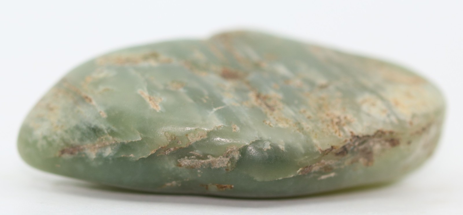 Beautiful Natural Jade Vitim River-tumbled Siberia Russia 63g COA 7039