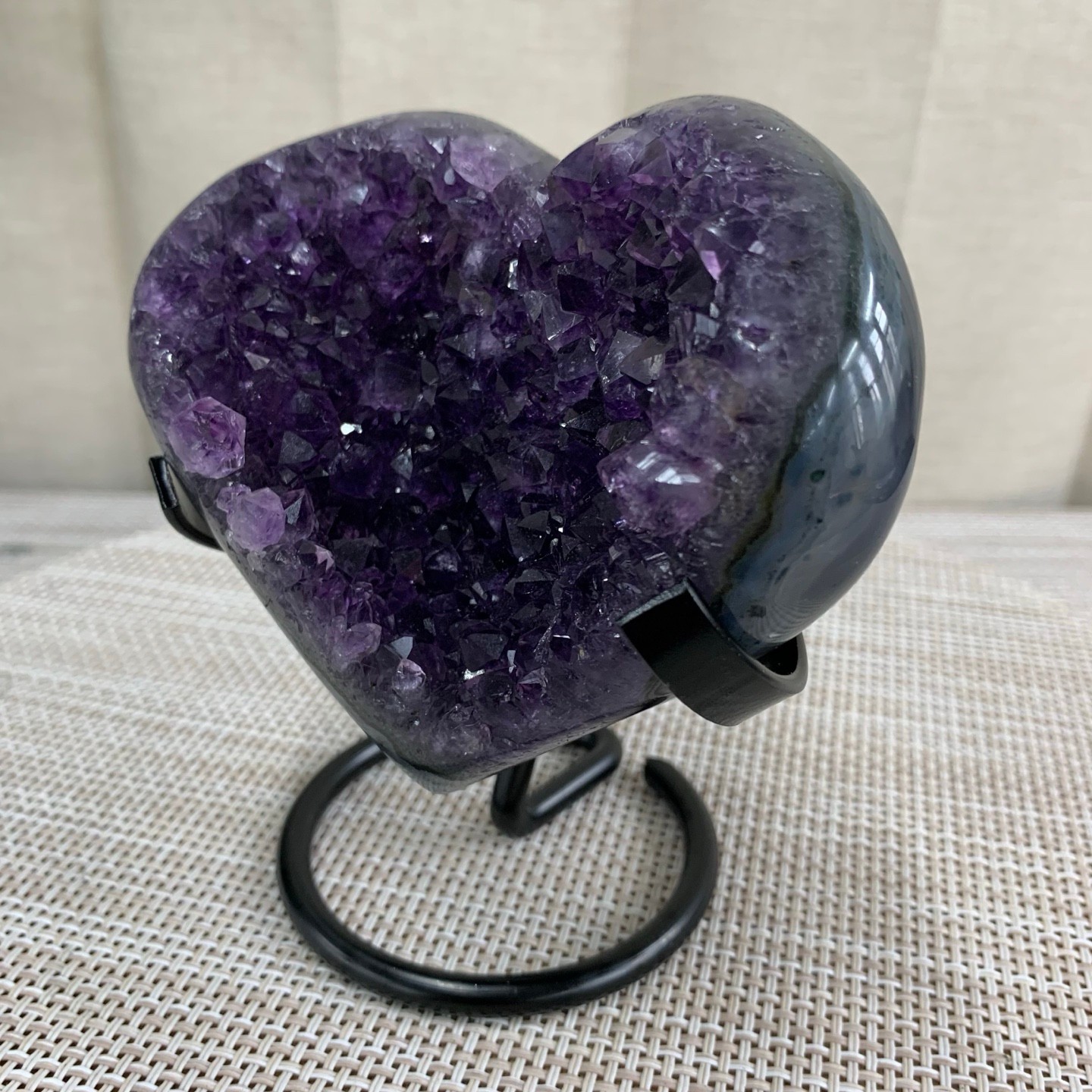 380G Natural Agate Amethyst Heart Crystal Pendant Healing Decor With Stand