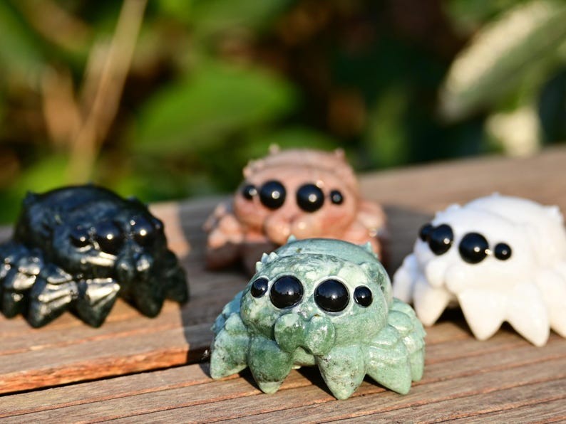 2.3” Natural carved mixed material spider Reiki decor figurine healing gift 1pc