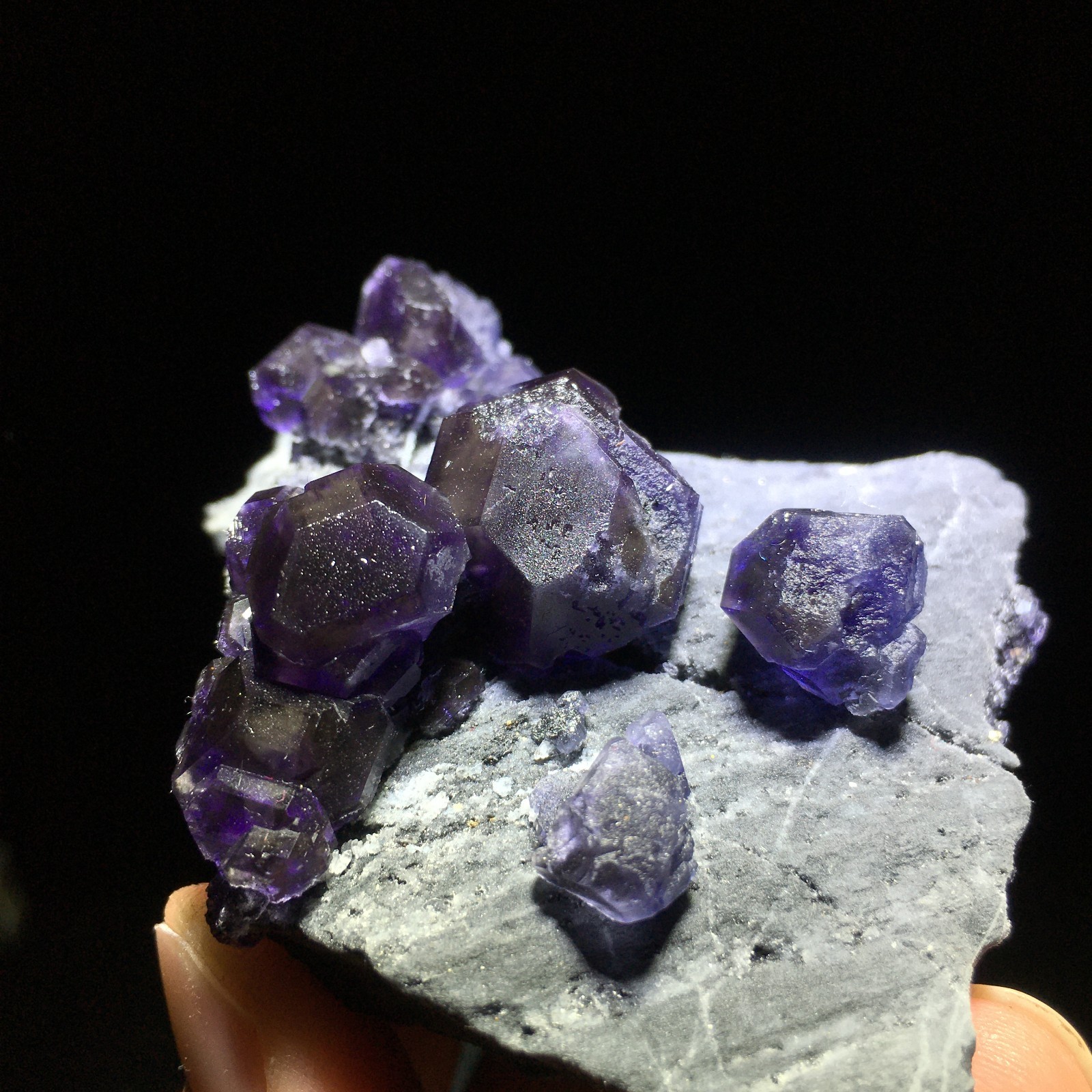146g Natural blue, transparent, Tanzanite blue, fluorite, from Fujian, China