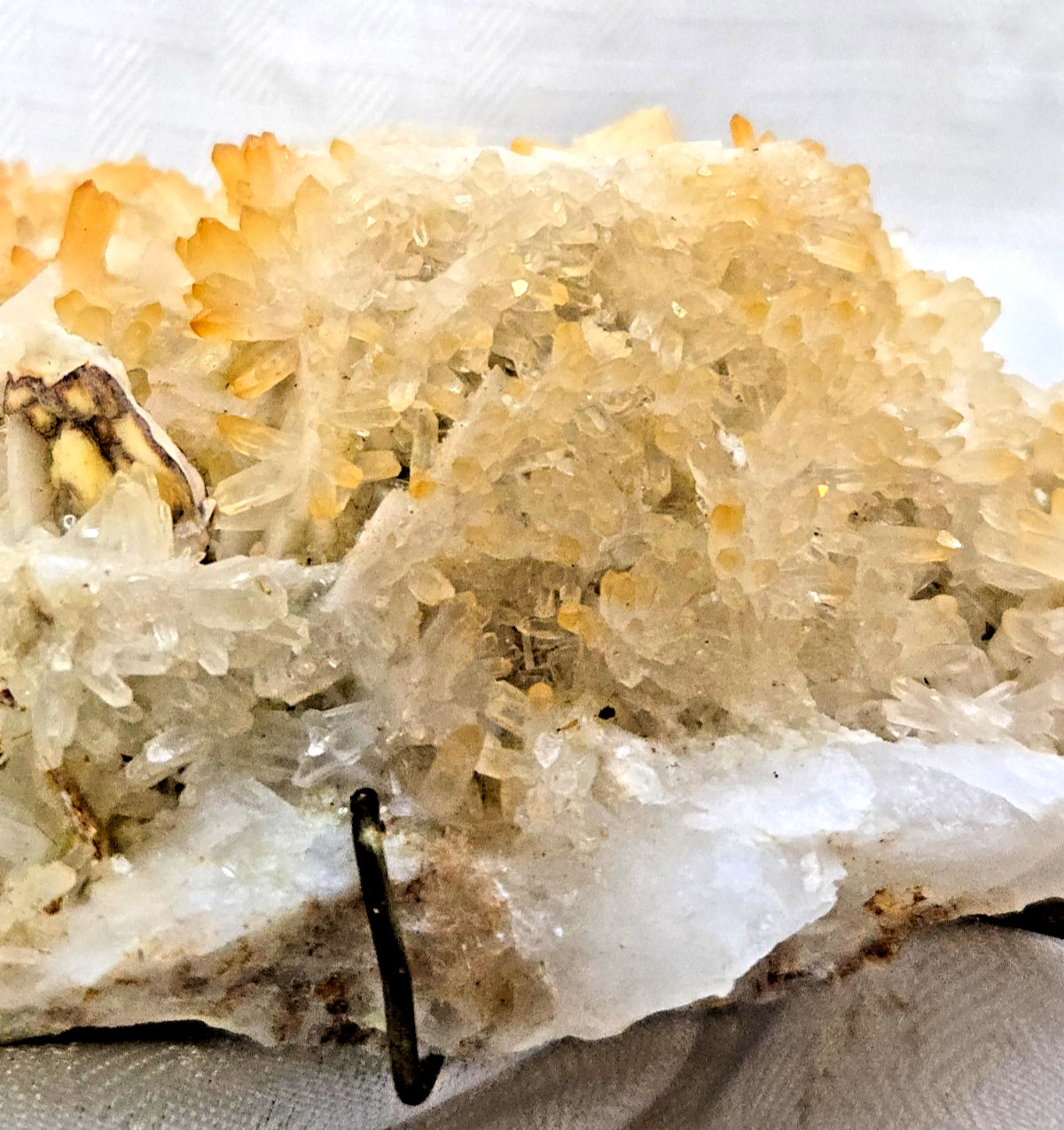 Beautiful Natural Mango Quartz mounted on a Display Stand – Quartz – 5″