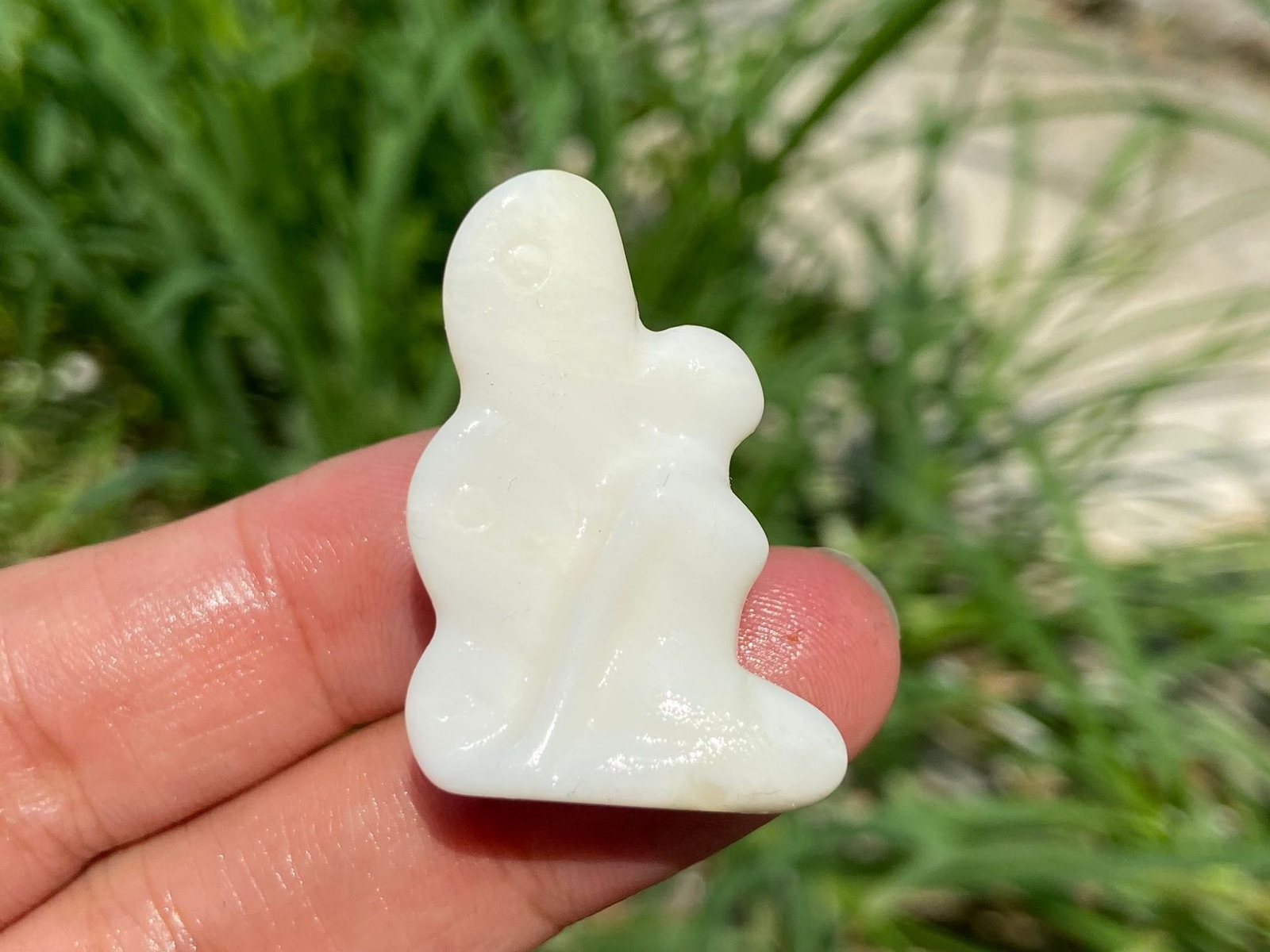 1.2″ Natural Fluorite Butterfly Fairy Carved Quartz Crystal Skull Healing 1PC