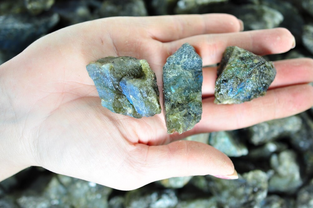 1/4 lb Labradorite Rough Stones -Natural Crystal Mineral Rock Specimens Tumbling
