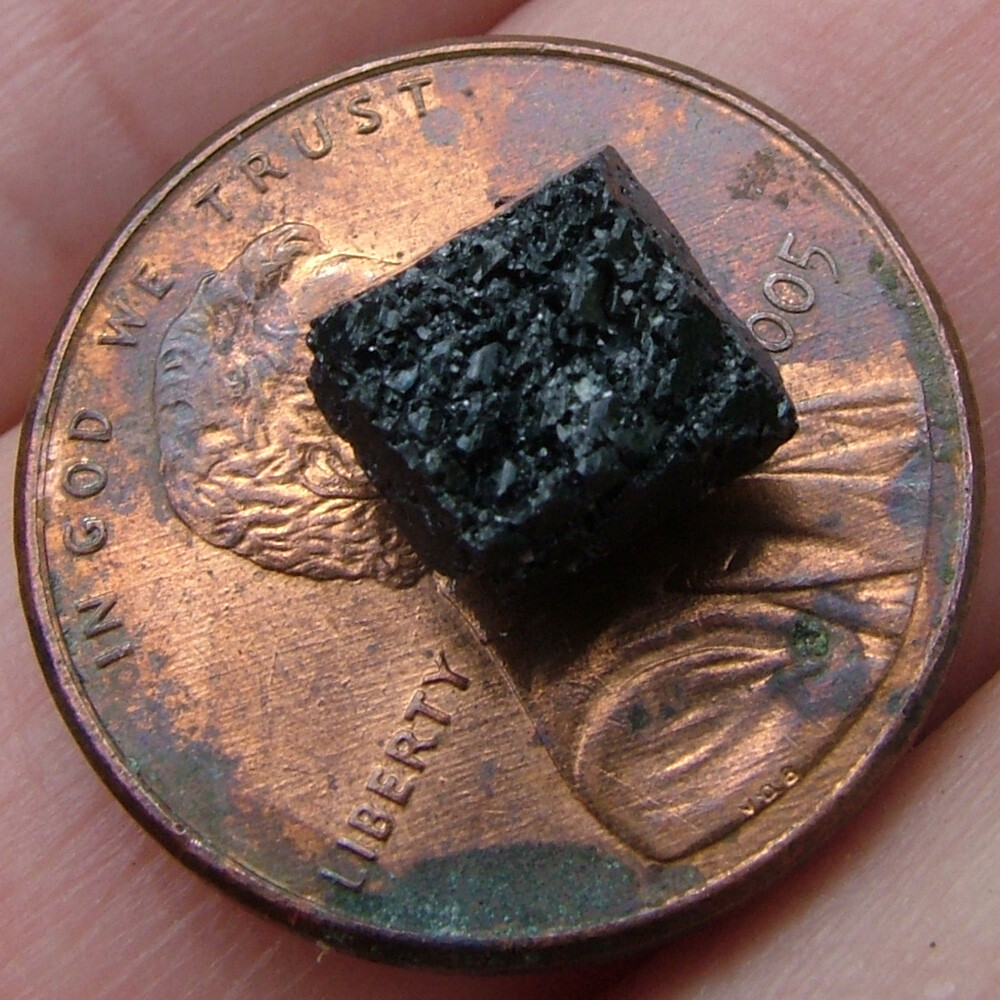 5/16″ BROOKITE crystal MAGNET COVE ARKANSAS HOT SPRINGS bulk listing