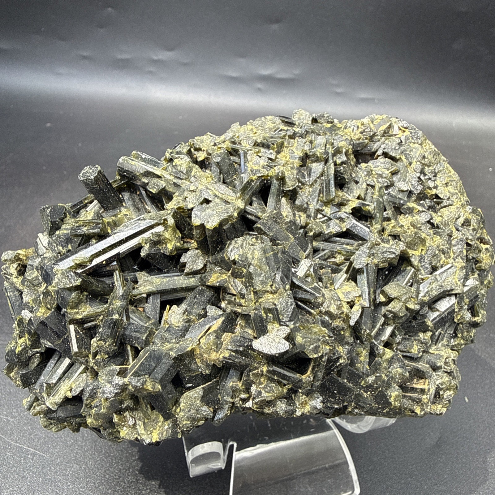 2 Lb Large Natural Epidote On Matrix From Pakistan. A+ Specimen,Minerals,Gems.